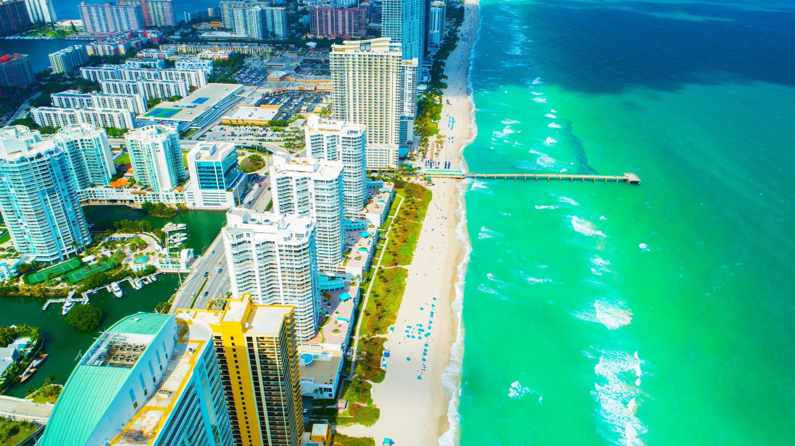 Pourquoi tu devrais passer les vacances de printemps dans le voisin plus moelleux de Miami