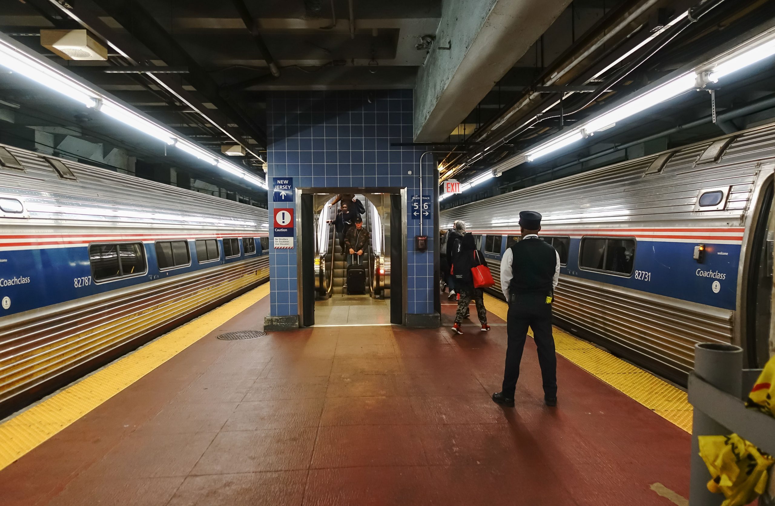 Amtrak emite otra respuesta clásica en línea después de su sutil reacción de "privatización"