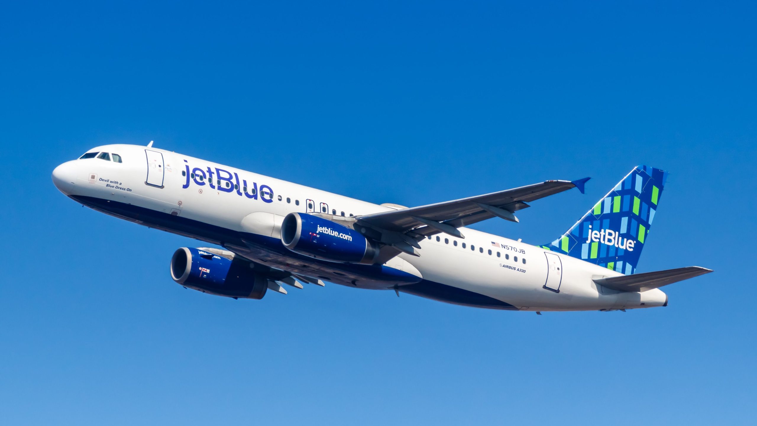 Una mirada interna a los kits de servicios recién anunciados de JetBlue