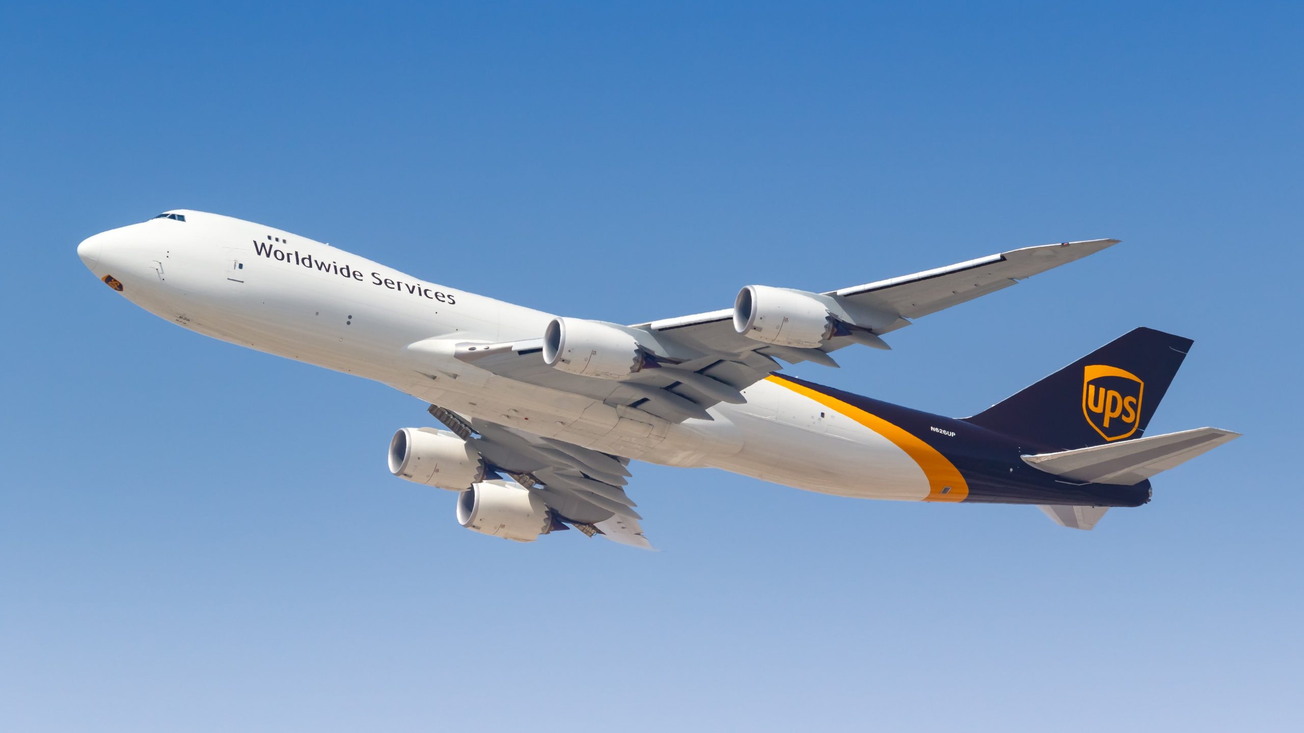 Suivi des vols UPS transportant des iPhones dans le monde