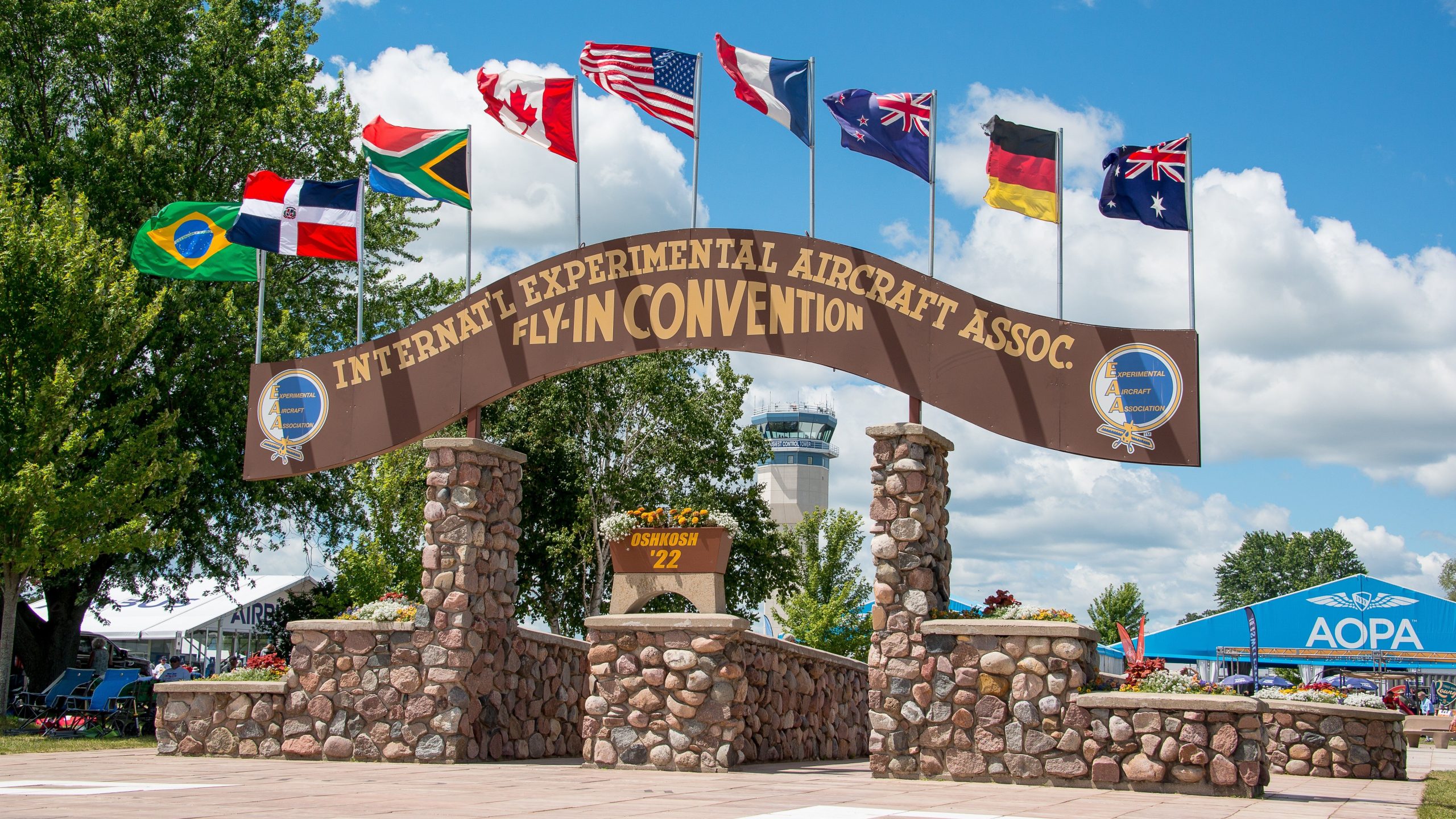 EAA Airventure Oshkosh voit un nombre record de participants en 2024