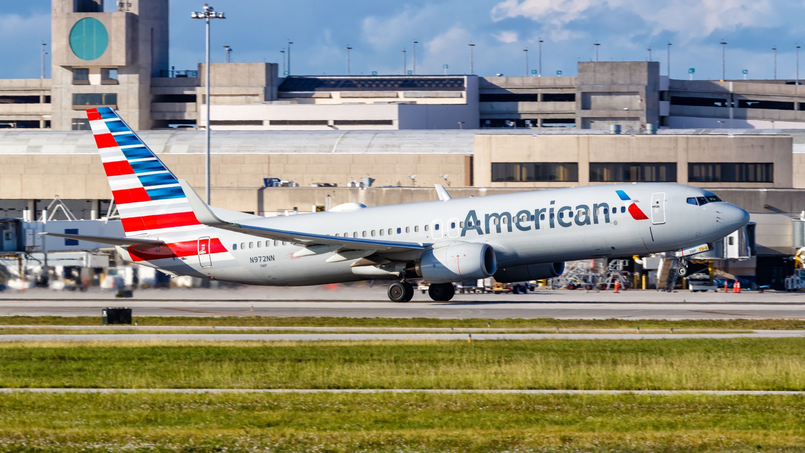 Nouveau: American Airlines ramène des vols de New York Laguardia à la Nouvelle-Orléans, à Orlando et à West Palm Beach