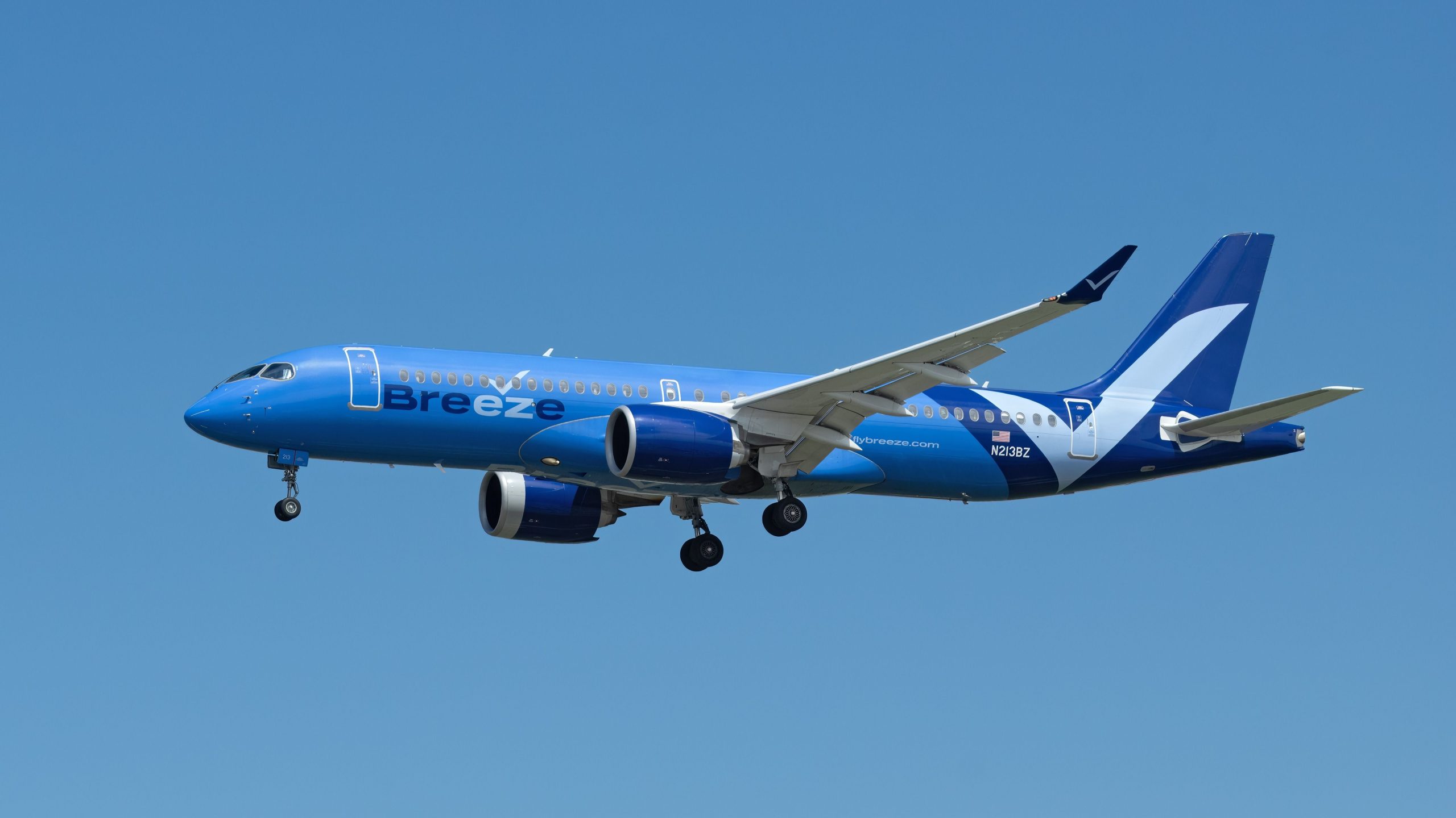 Breeze Airways annonce une base d'équipage d'Orlando et 11 nouvelles routes