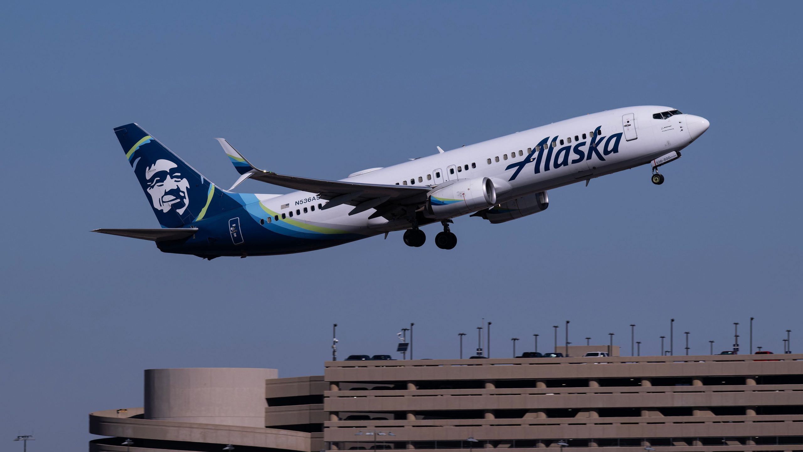 Boeing 737 Service: Analyse de la domination d'Alaska Airlines à la domination