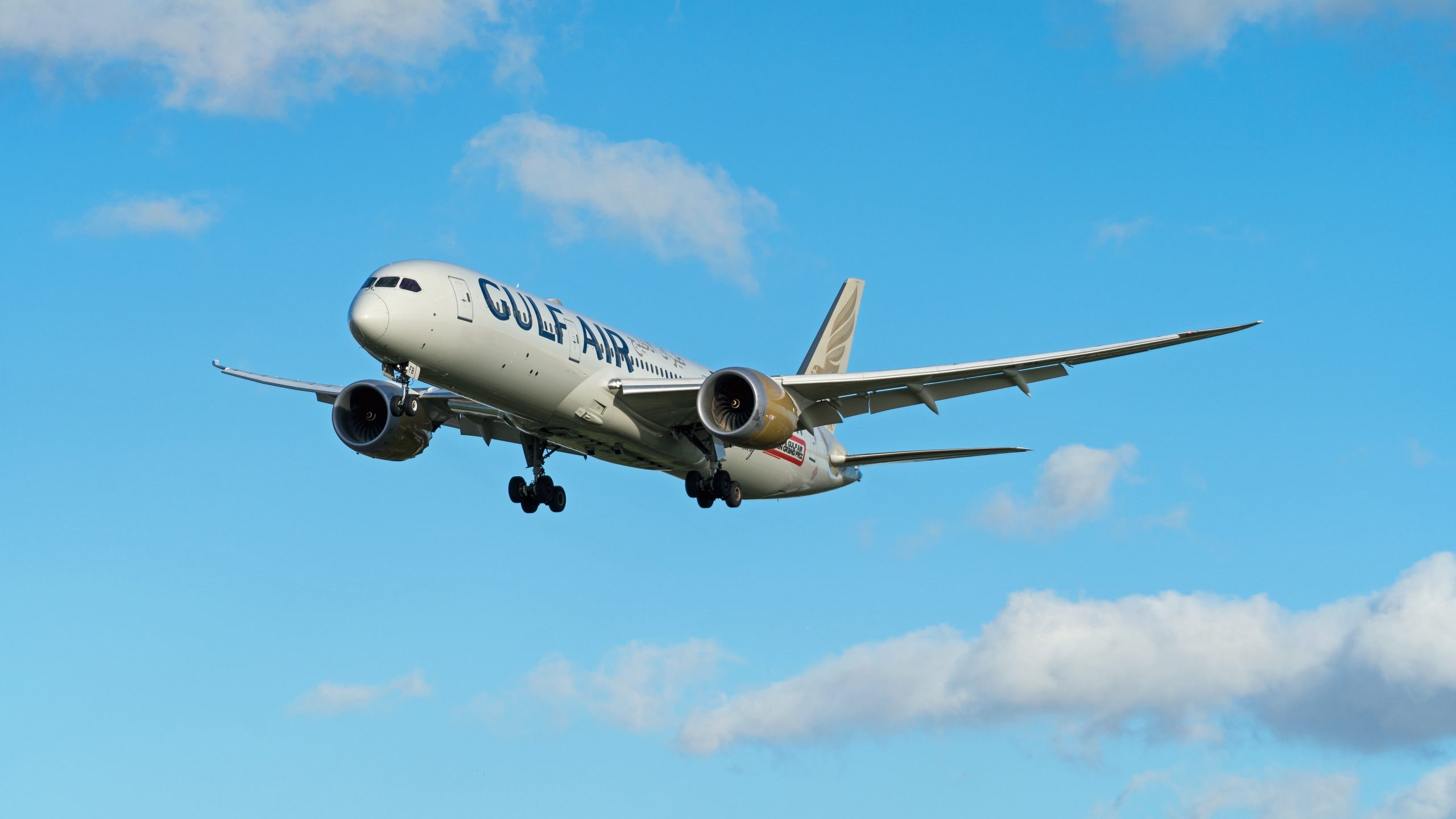 Gulf Air quer aumentar a frequência de vôo de Londres em 30% em meio à revisão de rede