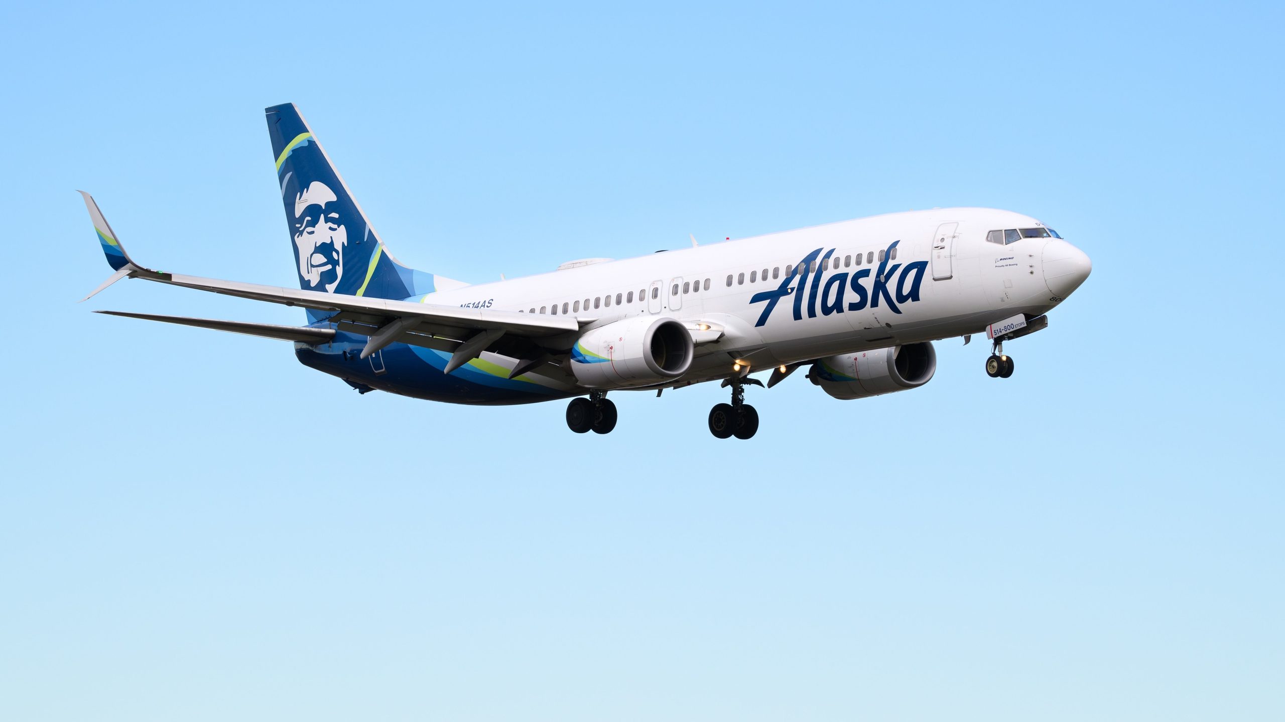 Alaska Airlines finalizará el servicio estacional entre Los Ángeles y Fort Lauderdale 4 meses antes