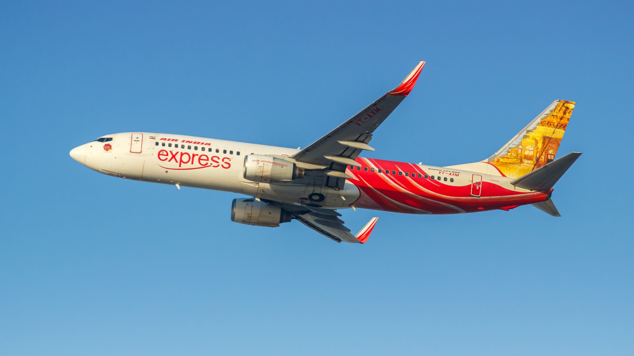 Air India Express Boeing 737-800 revient à Tiruchirappalli en raison d'une défaillance hydraulique