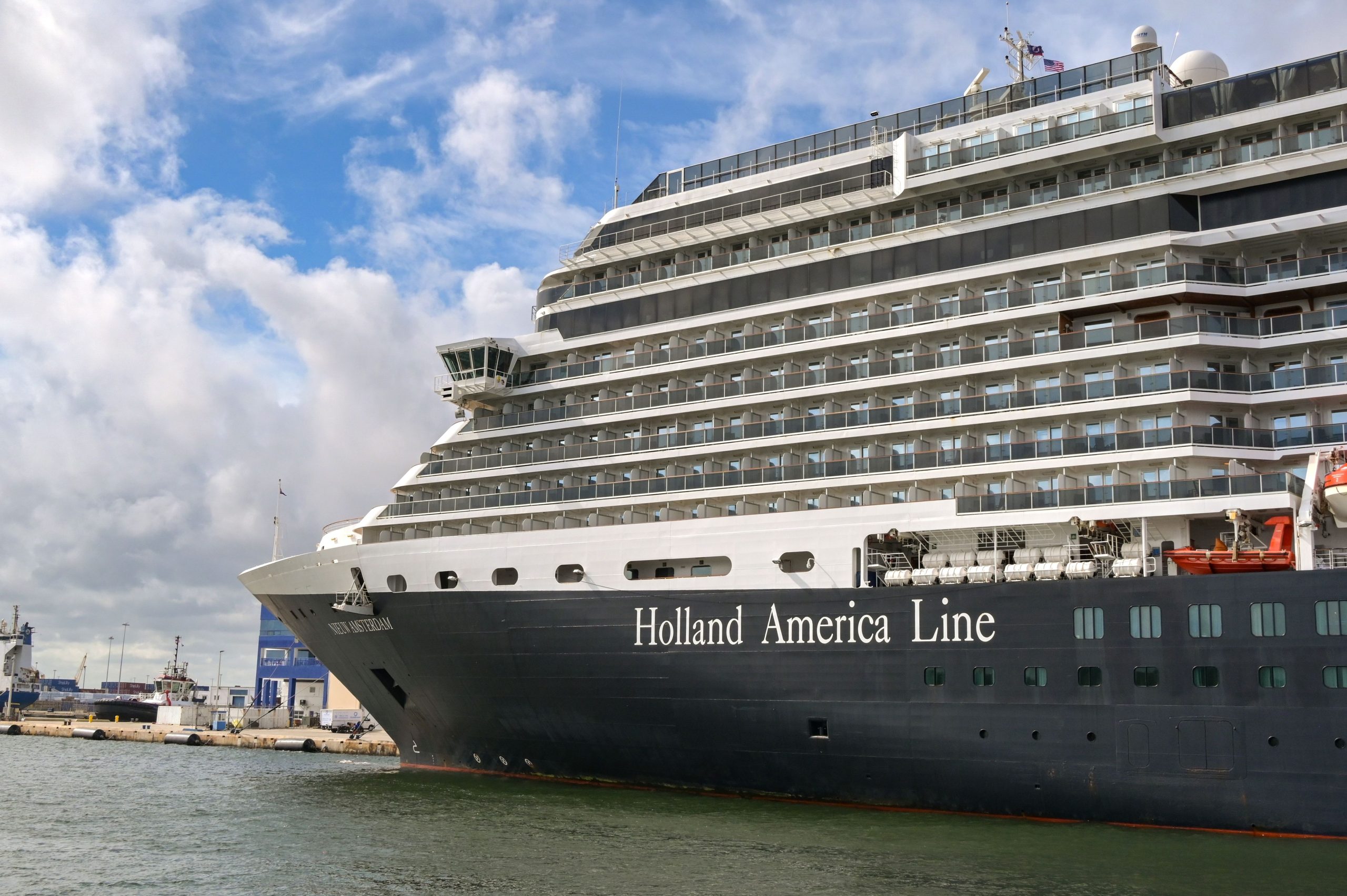 Docas de navios de cruzeiro em Port Everglades depois de 169 pessoas adoecem a norovírus