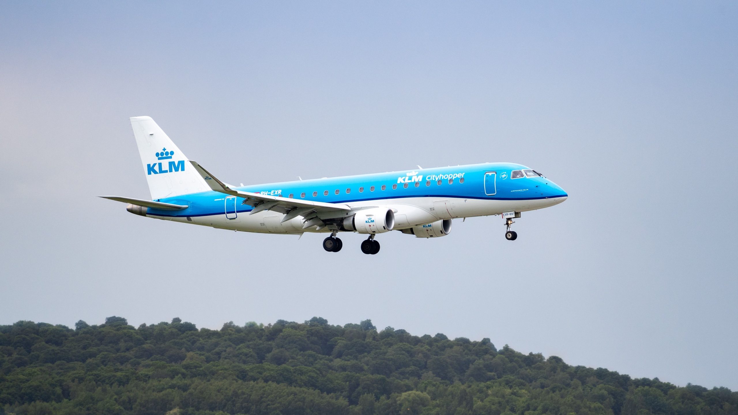 KLM pour lancer des vols quotidiens d'Exeter à l'aéroport d'Amsterdam Schiphol à partir de mars 2025