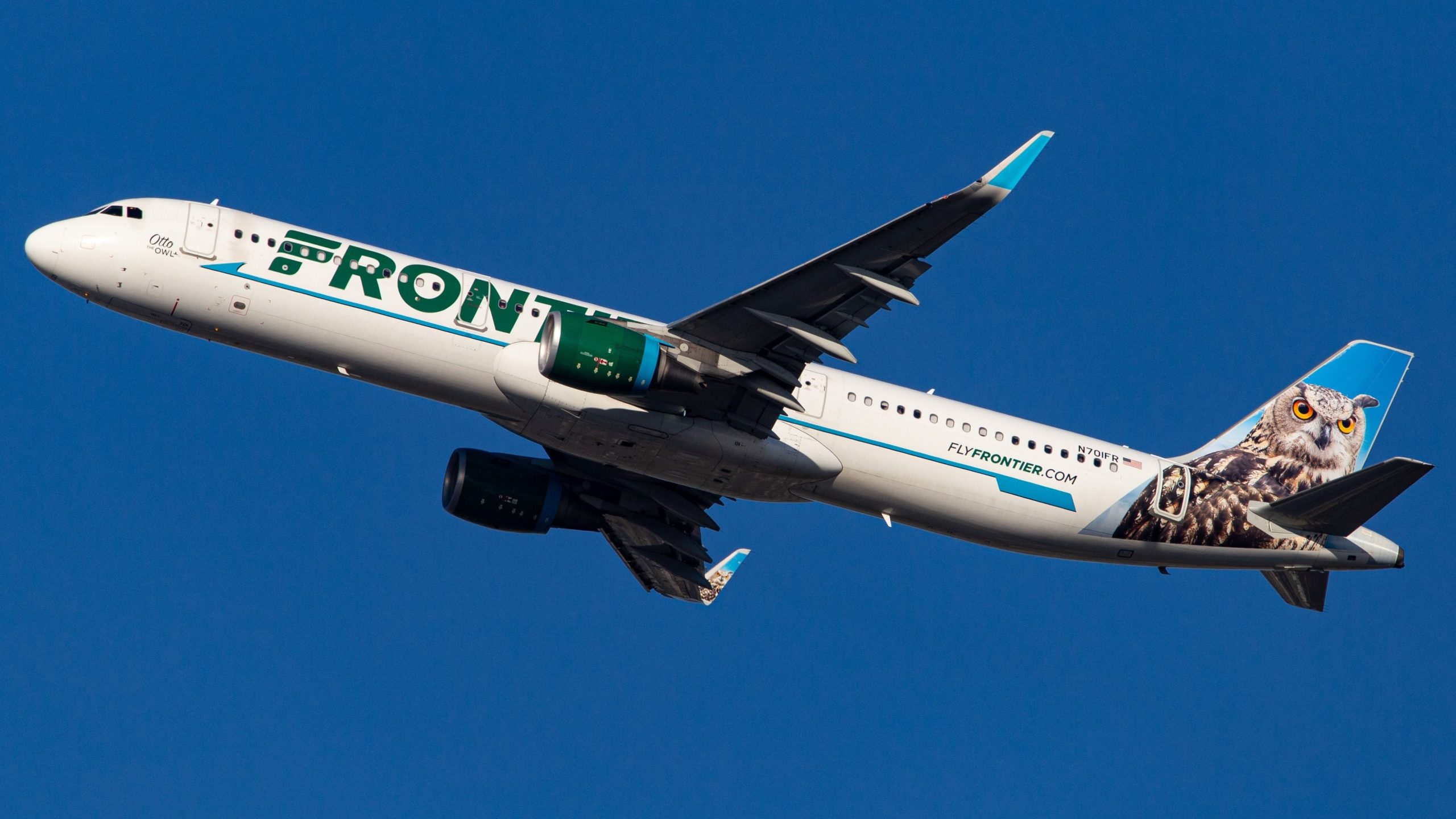 Frontier Airlines Airbus A321 se incendia al aterrizar en Las Vegas