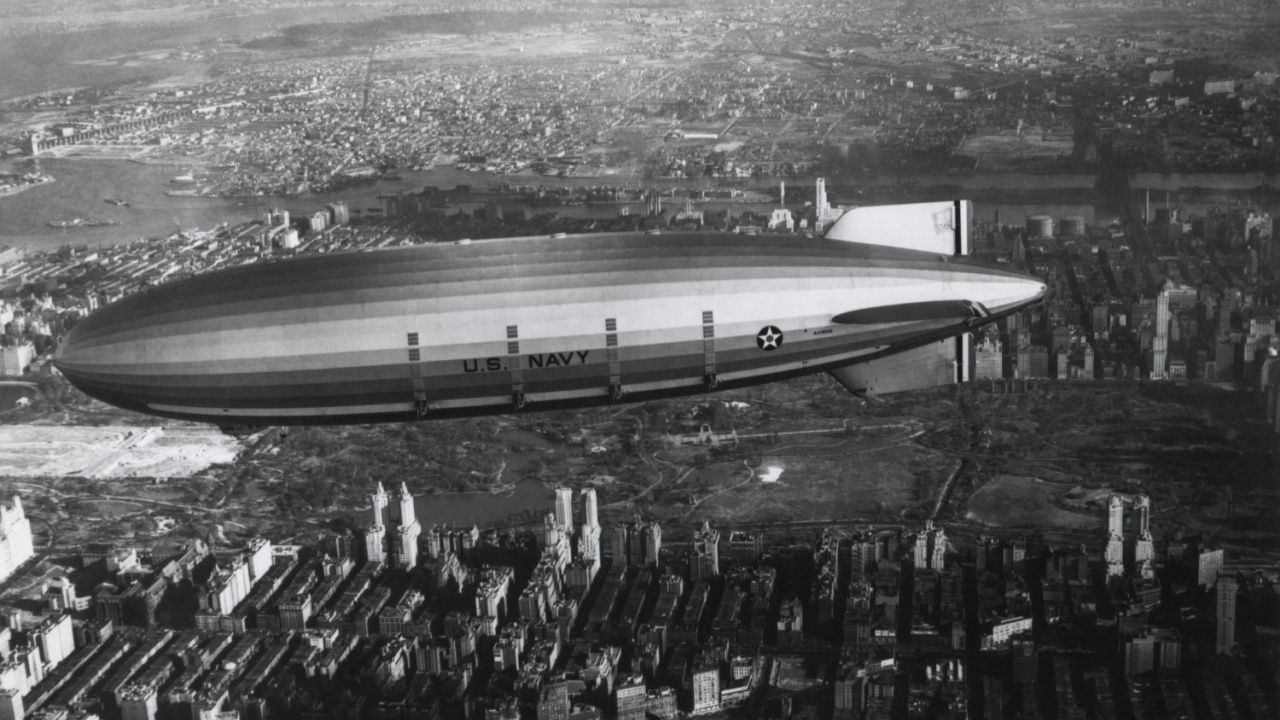 Um por um: uma breve história das 5 aeronaves da Marinha dos EUA