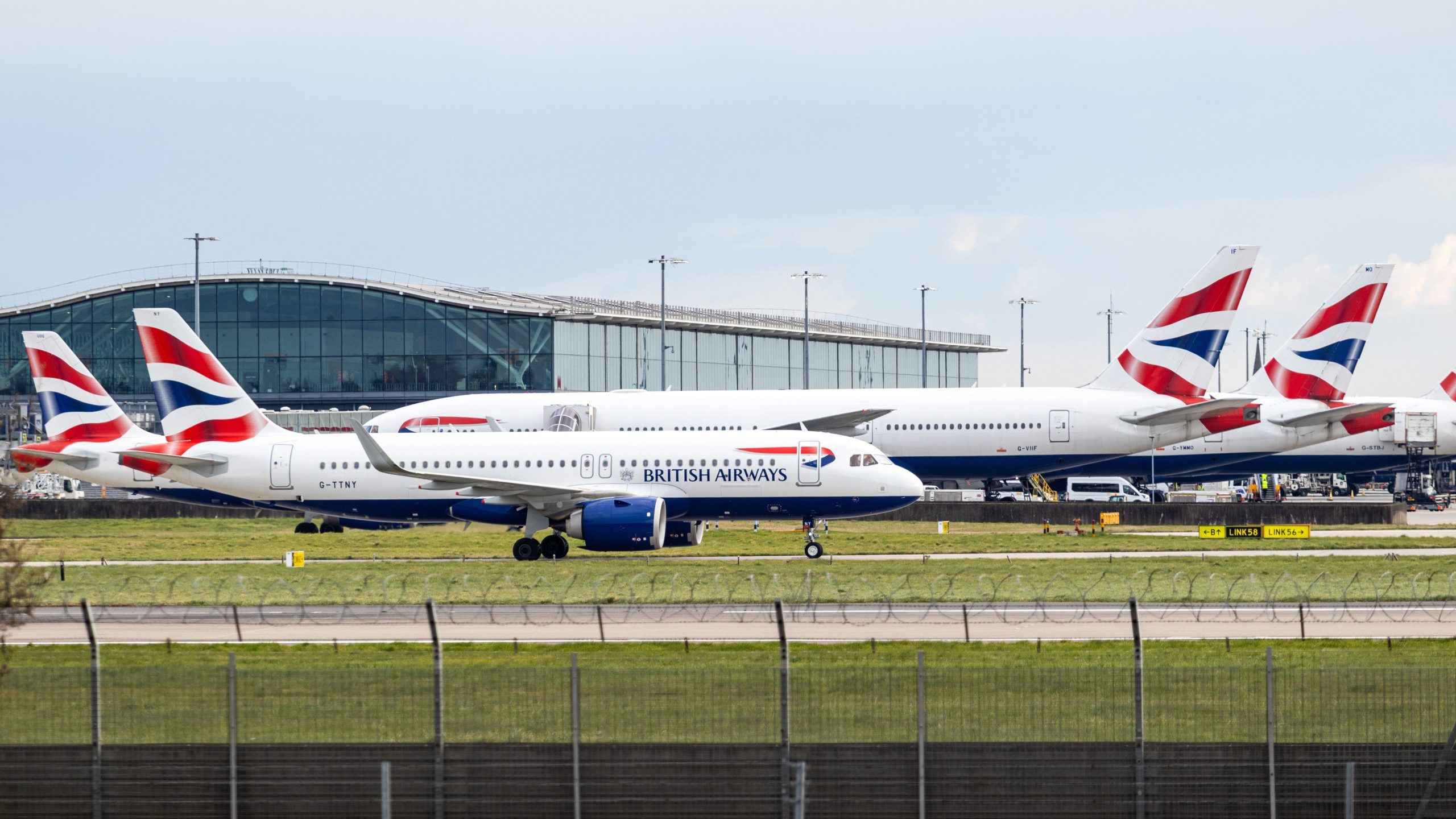 L'aéroport de London Heathrow dessert 6 millions de passagers en mars malgré la panne de courant