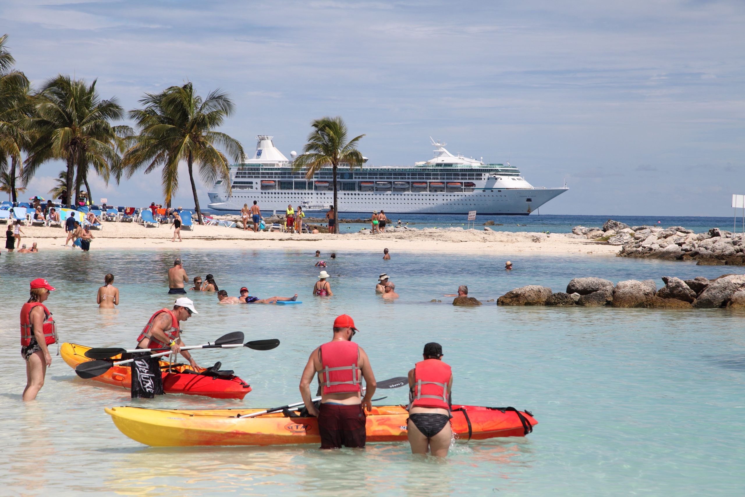 Les invités Royal Caribbean continuent d'être pris au dépourvu par une interdiction d'excursion