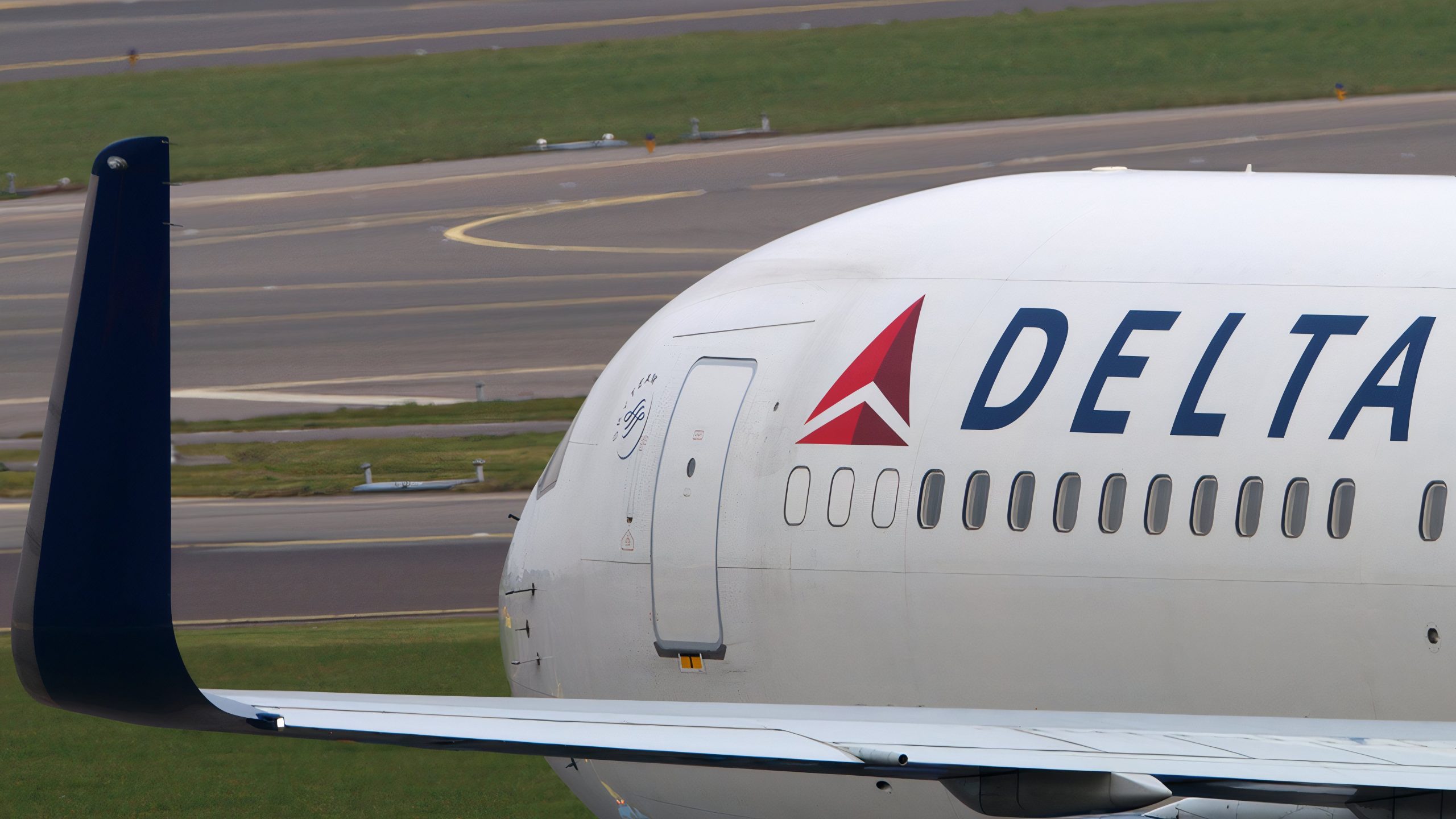 Reino Unido libera o Boletim Final sobre Delta Air Lines Boeing 767 Falha no motor em Edimburgo
