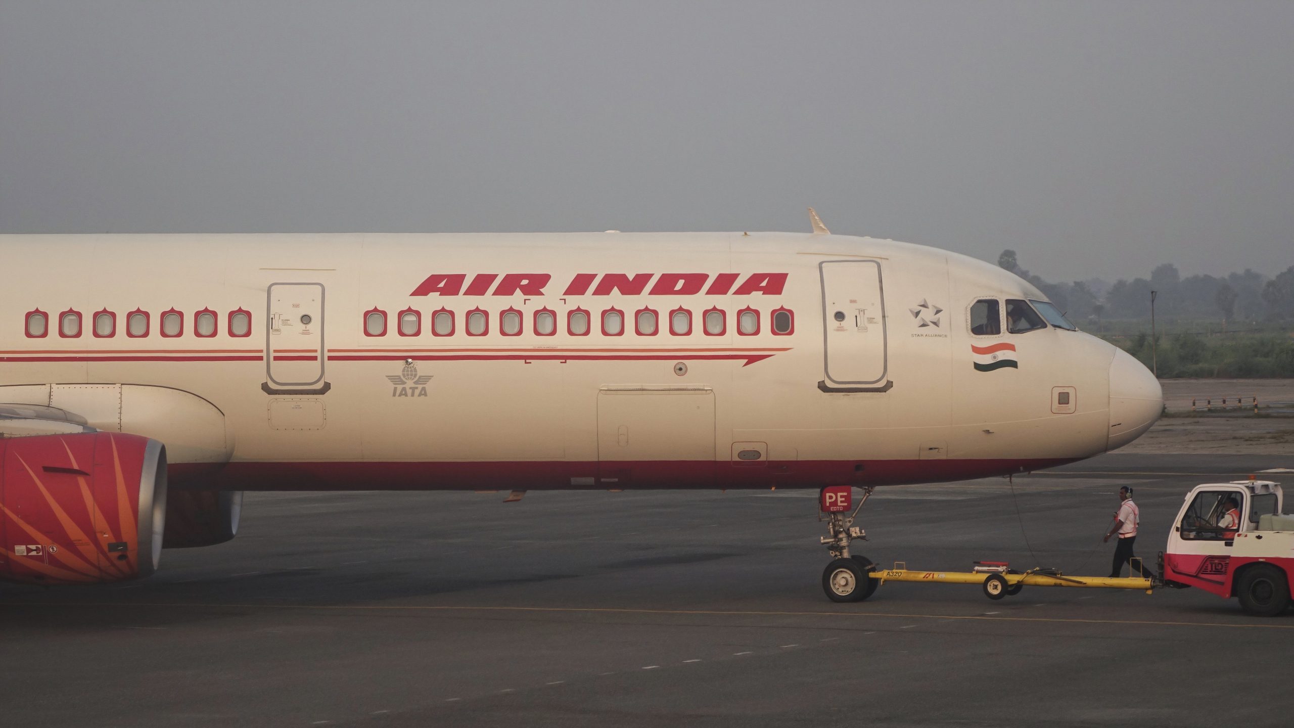 Air India Airbus A321 regresa a Delhi en medio de sospecha de incendio a bordo
