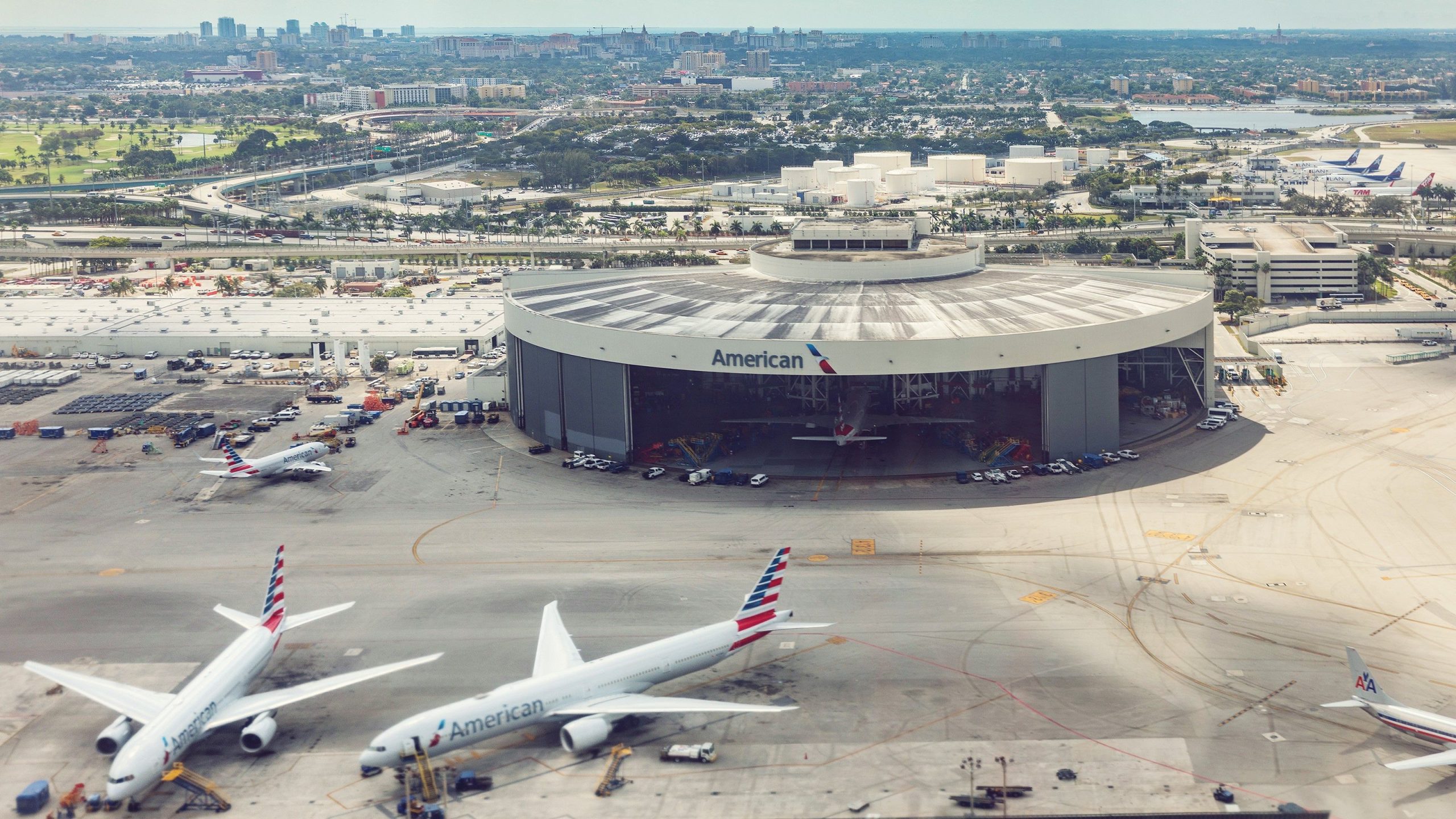 "Podemos responder mais rápido": como o Aeroporto Internacional de Miami está apertando a segurança do aeroporto