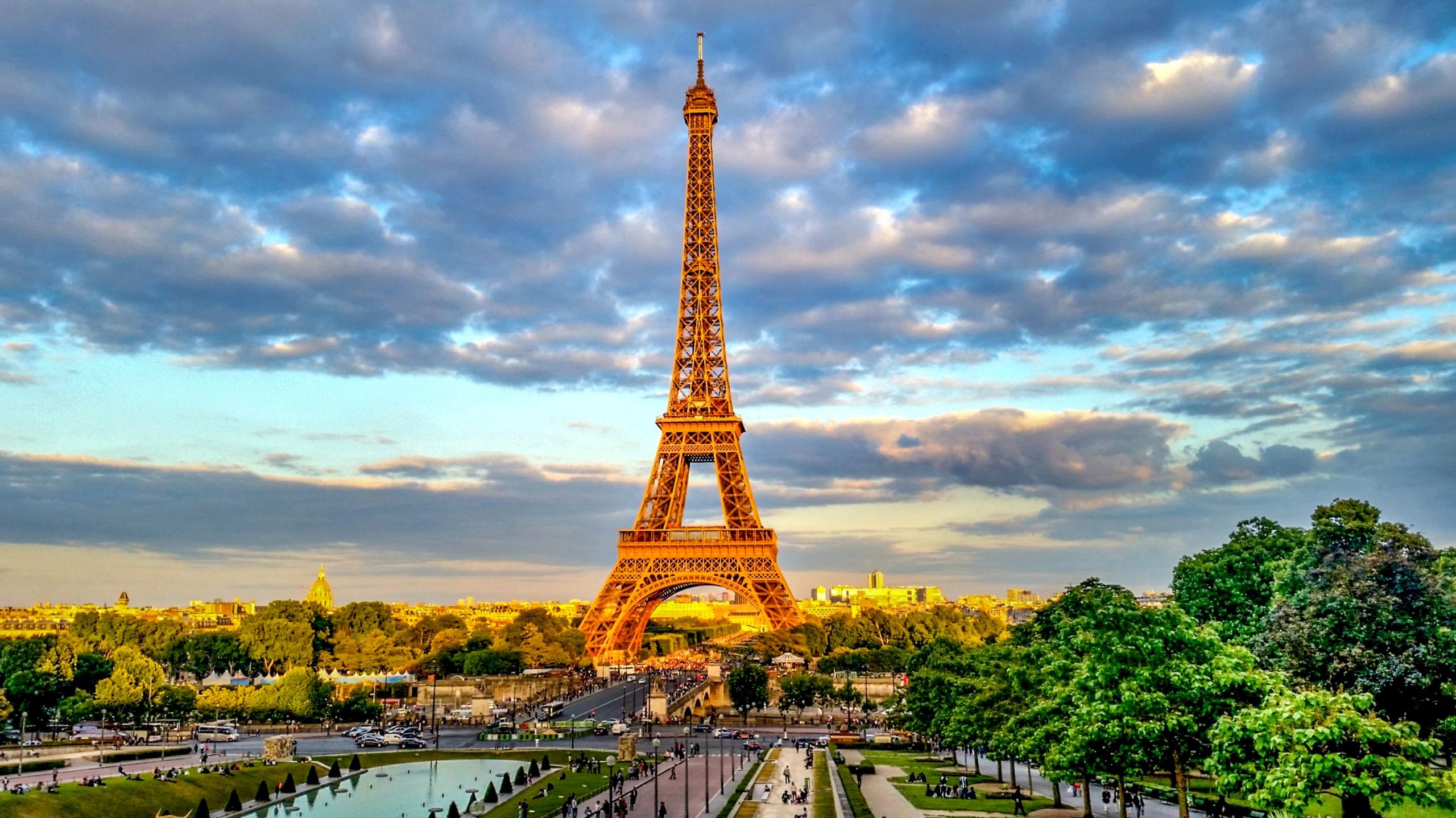 París está corrigiendo un gran contratiempo histórico contra las mujeres después de 156 años