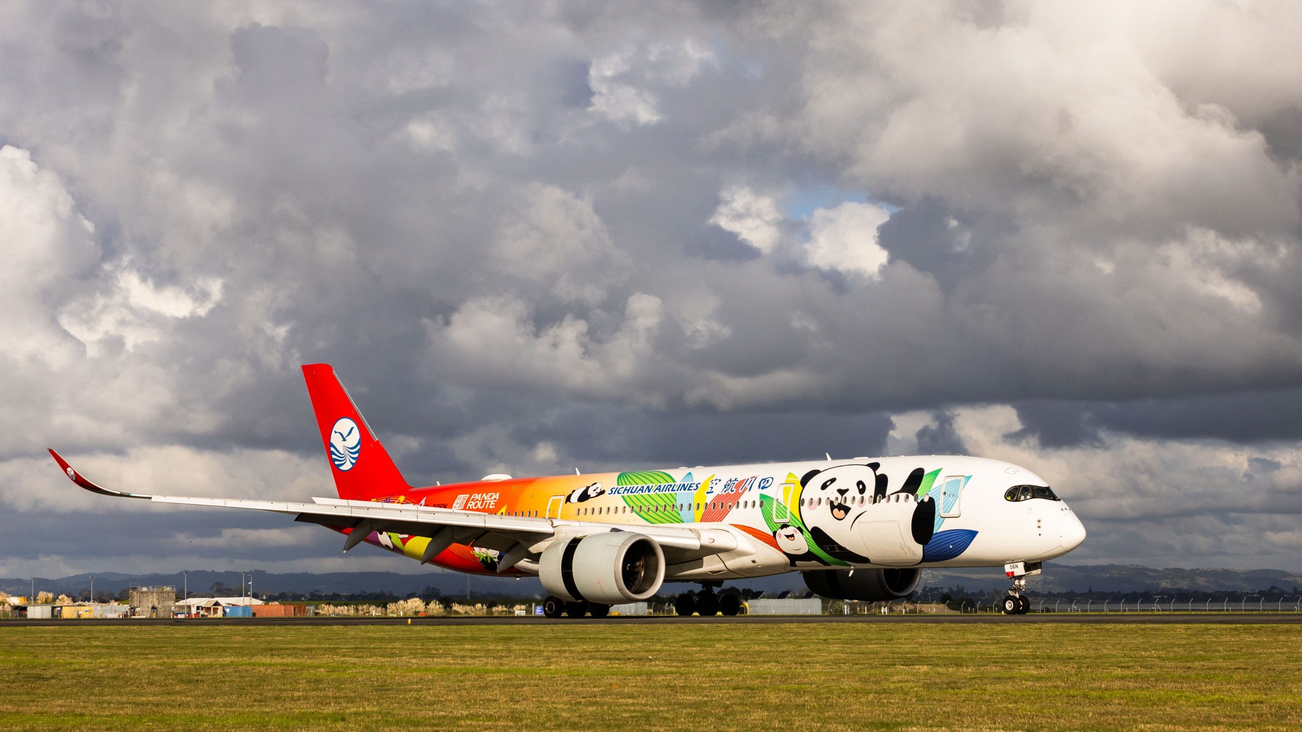 Sichuan Airlines revient à l'aéroport d'Auckland avec Airbus A350