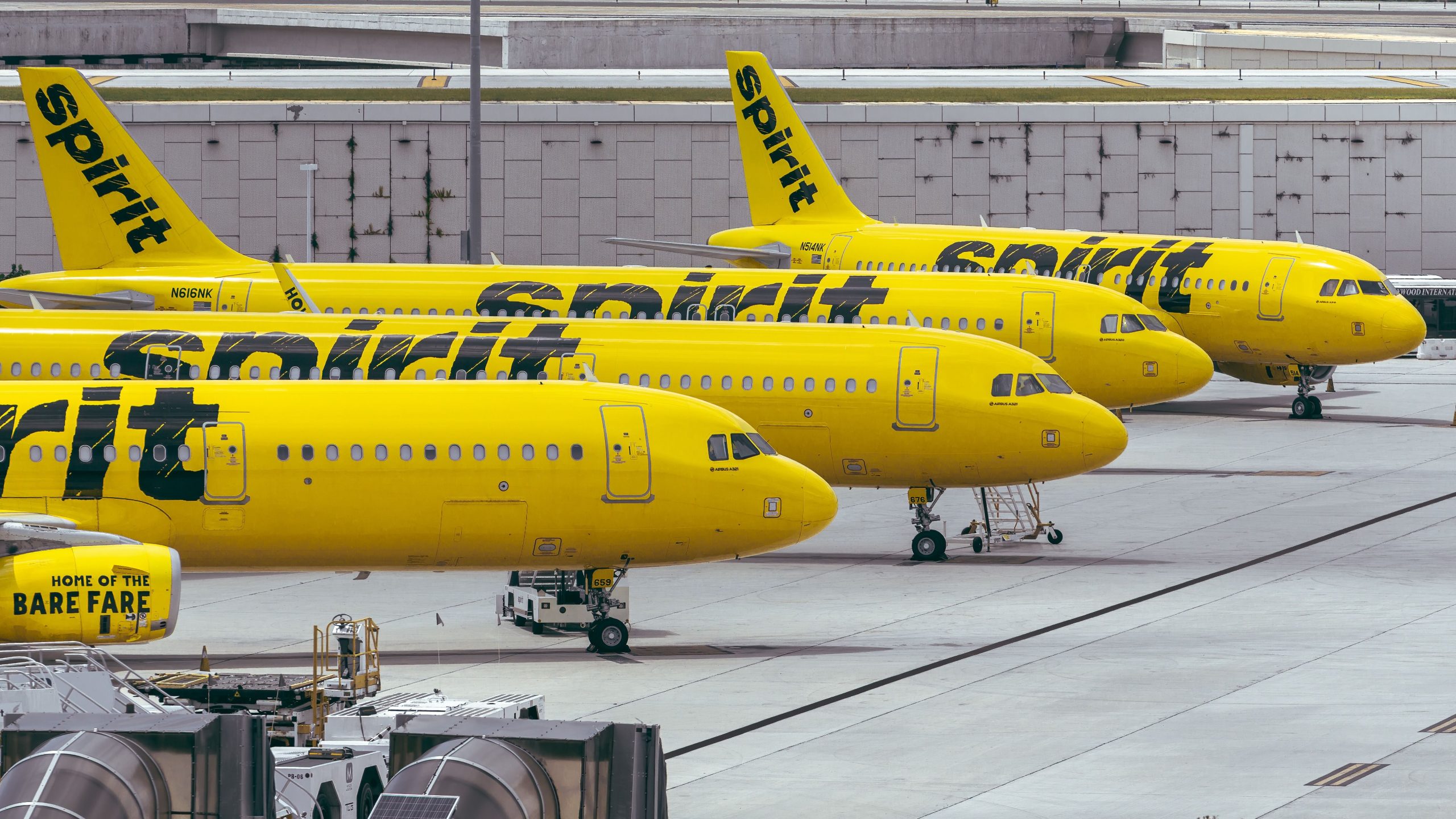 Pas une fois, mais deux fois: Spirit Airlines rejette à nouveau la fusion de Frontier Airlines