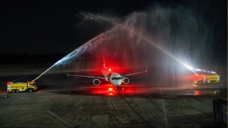 Europe vers l'Amazon: la nouvelle route de longue route de Long Airbus A321LR du Portugal à bord du Portugal