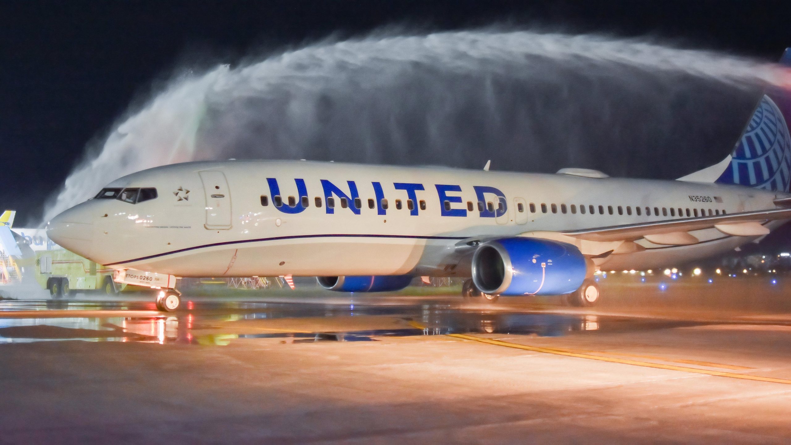 United Airlines apre prenotazioni per i nuovi voli Tokyo-Ulaanbaatar Boeing 737-800