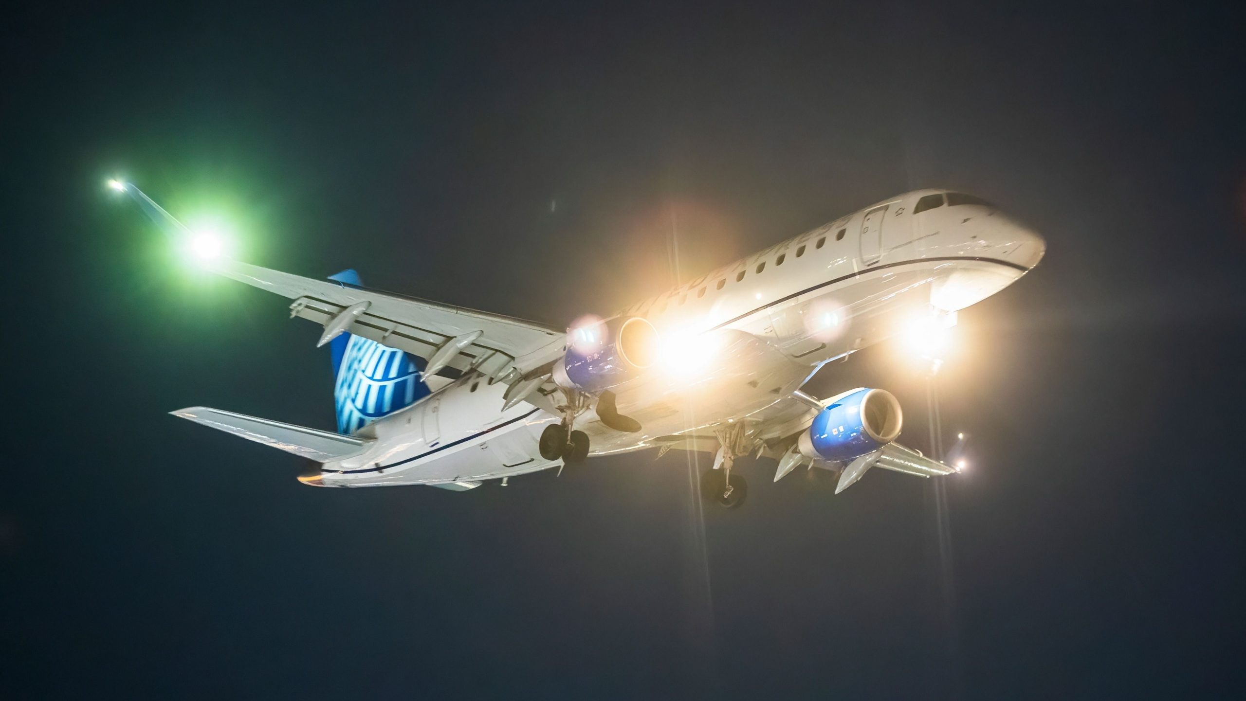 A United Airlines mantém a participação em meio à Fusão da Republic Airways &amp; Mesa Air Group