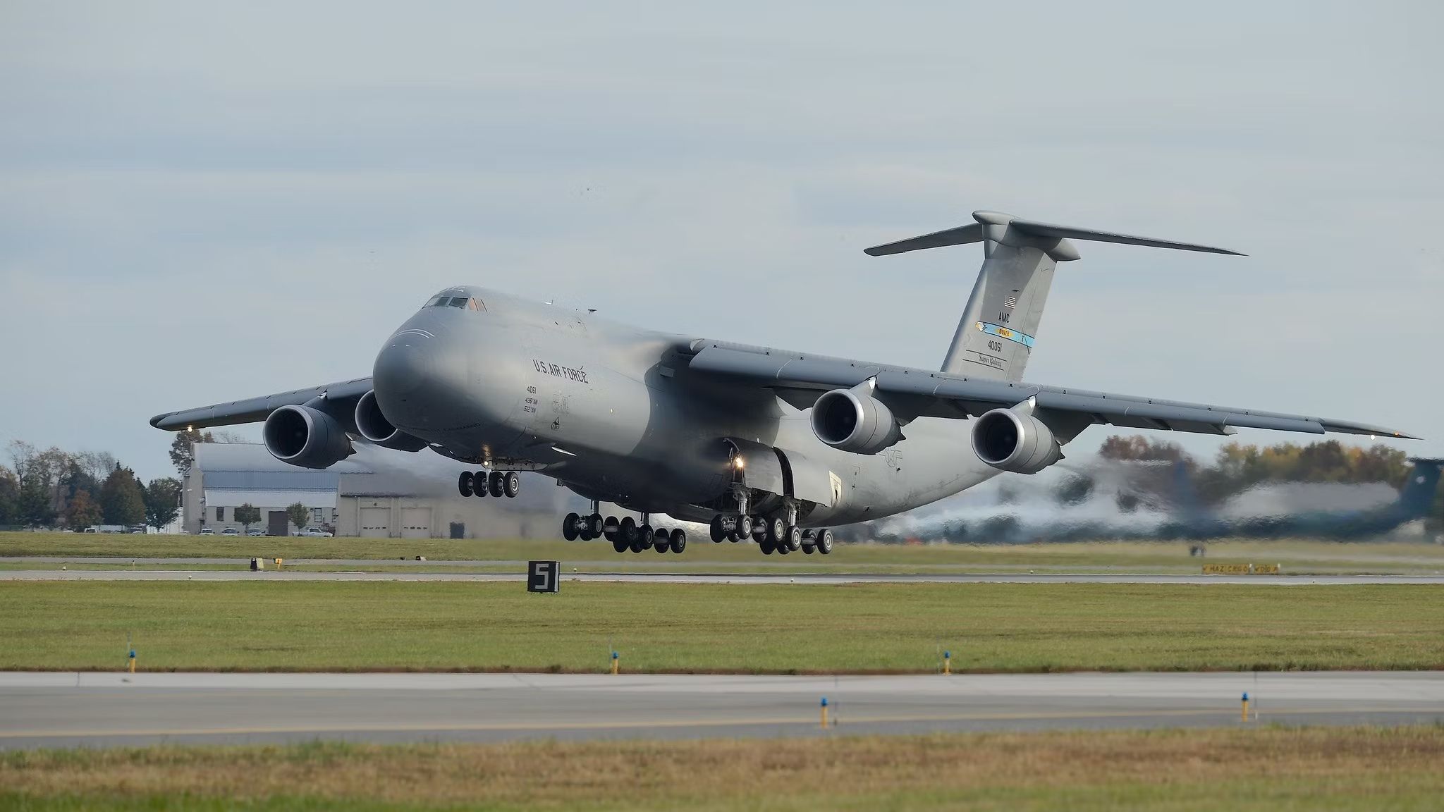 Más grande y mejor: 5 hechos rápidos sobre la super galaxia de Lockheed C-5M