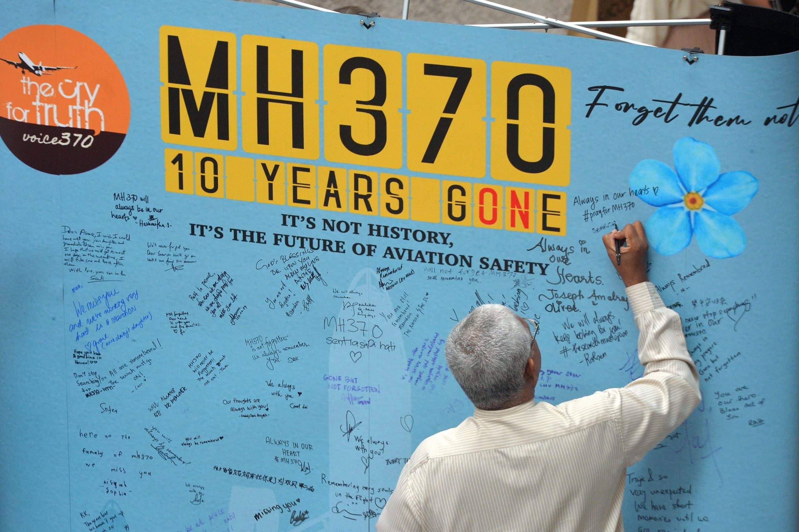 Une décennie plus tard, la recherche reprend pour le vol de Malaysia Airlines manquant MH370