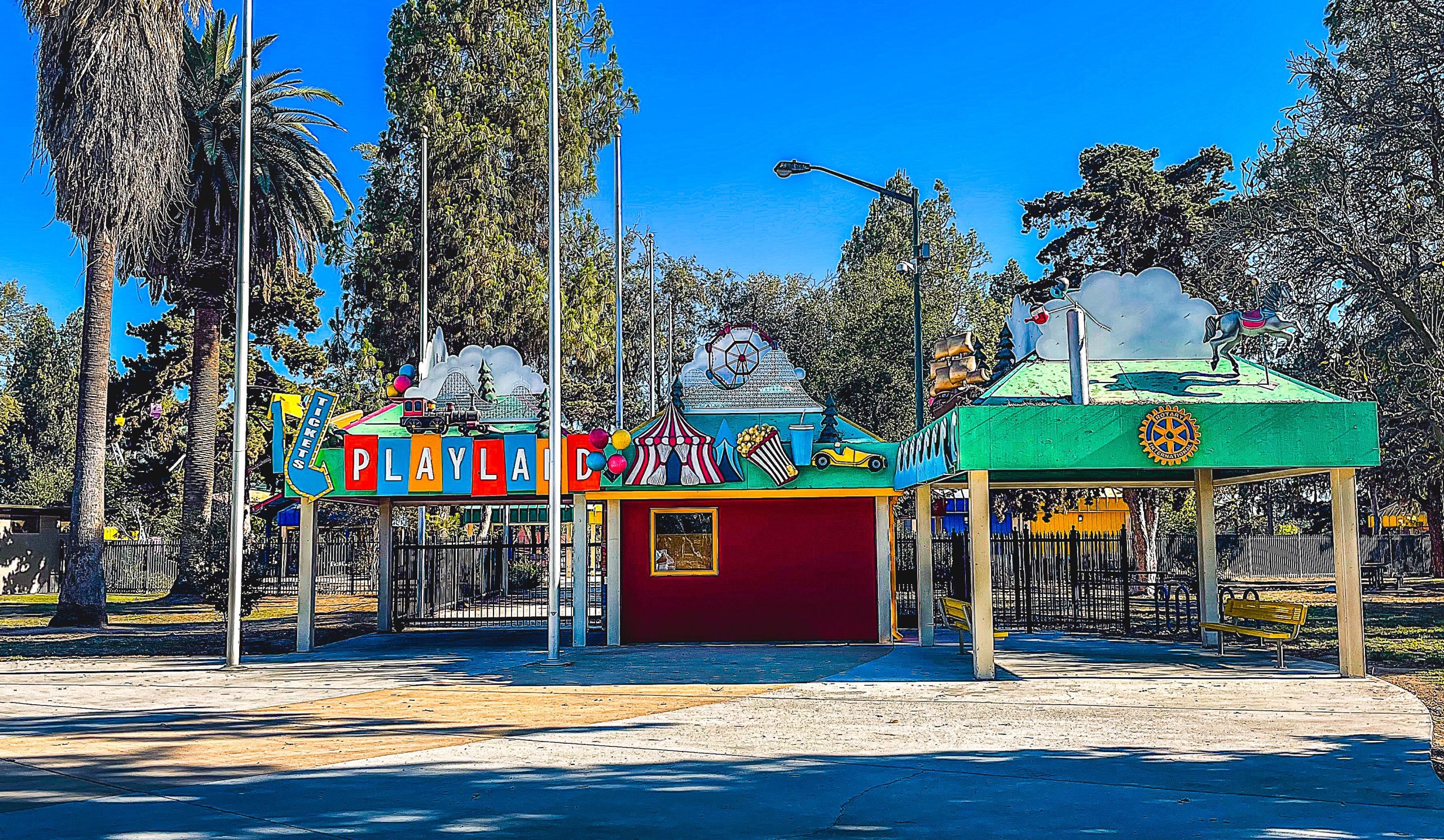 As reações são misturadas depois que os amados parques temáticos da Califórnia fecham sua porta após 70 anos