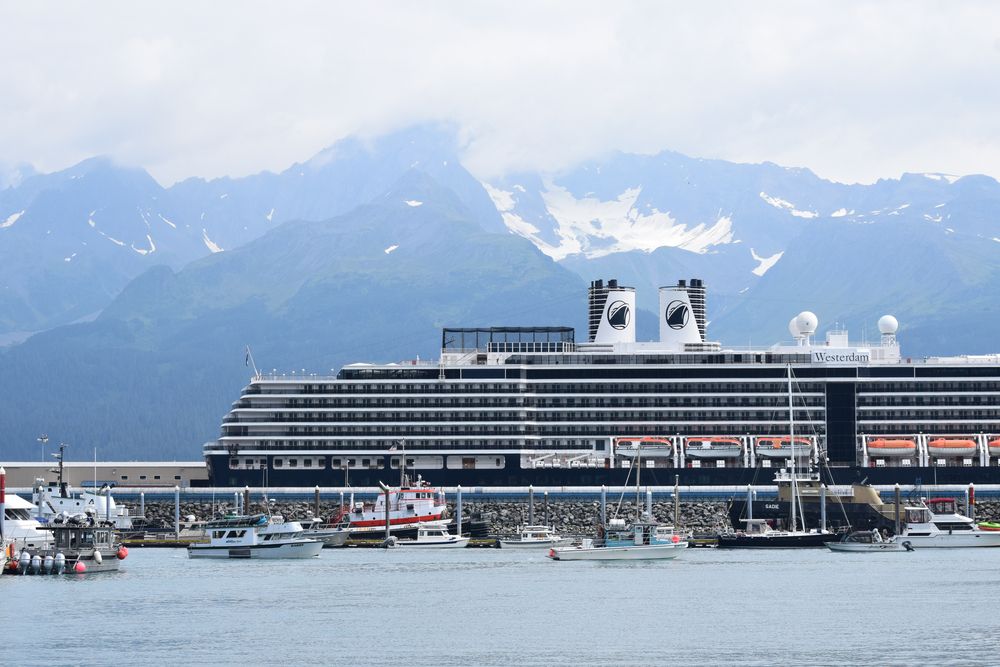 Holland America Line étourdit les amoureux des animaux avec des expériences de faune de l'Alaska à la liste de seaux