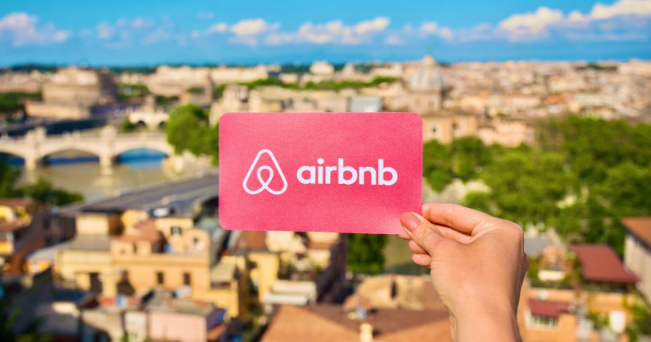 Airbnb arrête la fête avec une nouvelle technologie conçue pour empêcher les invités de provoquer le chaos