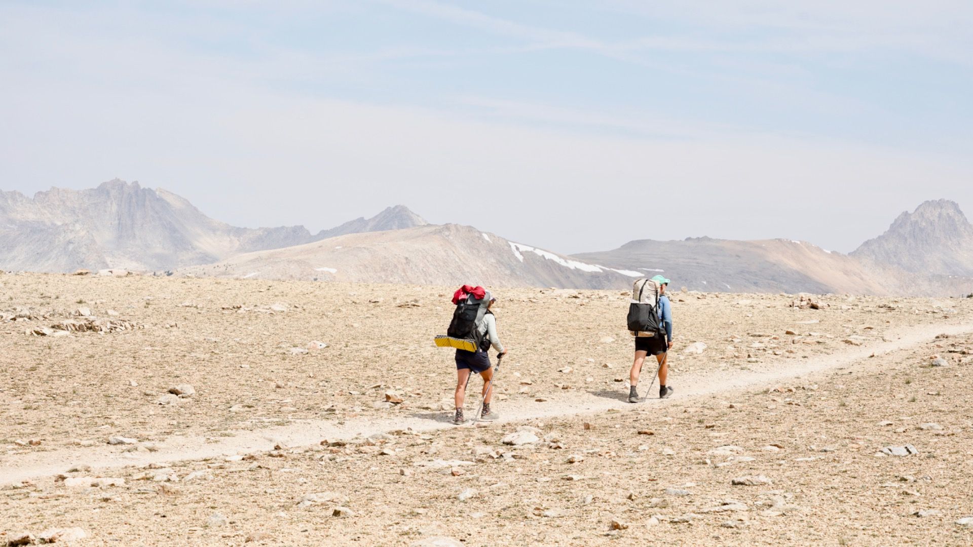 Os caminhantes desapareceram inexplicavelmente enquanto caminham esta trilha