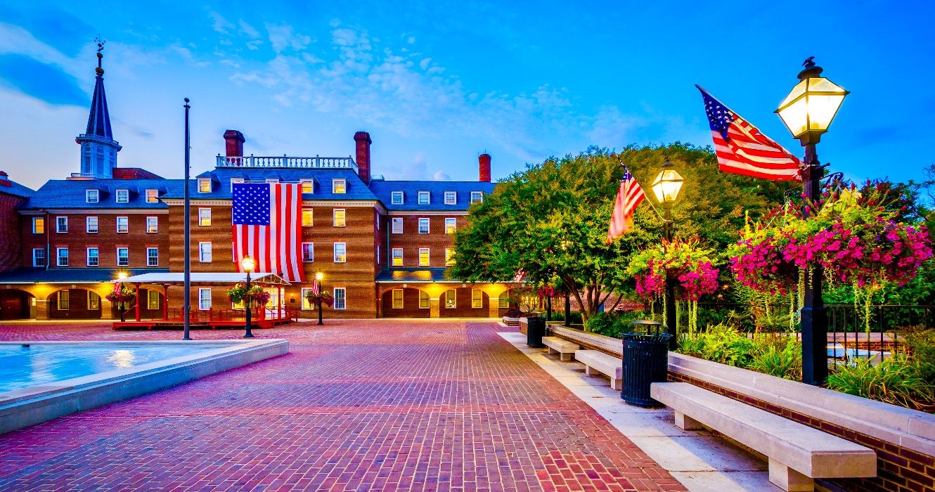 10 cidades históricas panorâmicas e subestimadas que são ótimas alternativas para Boston