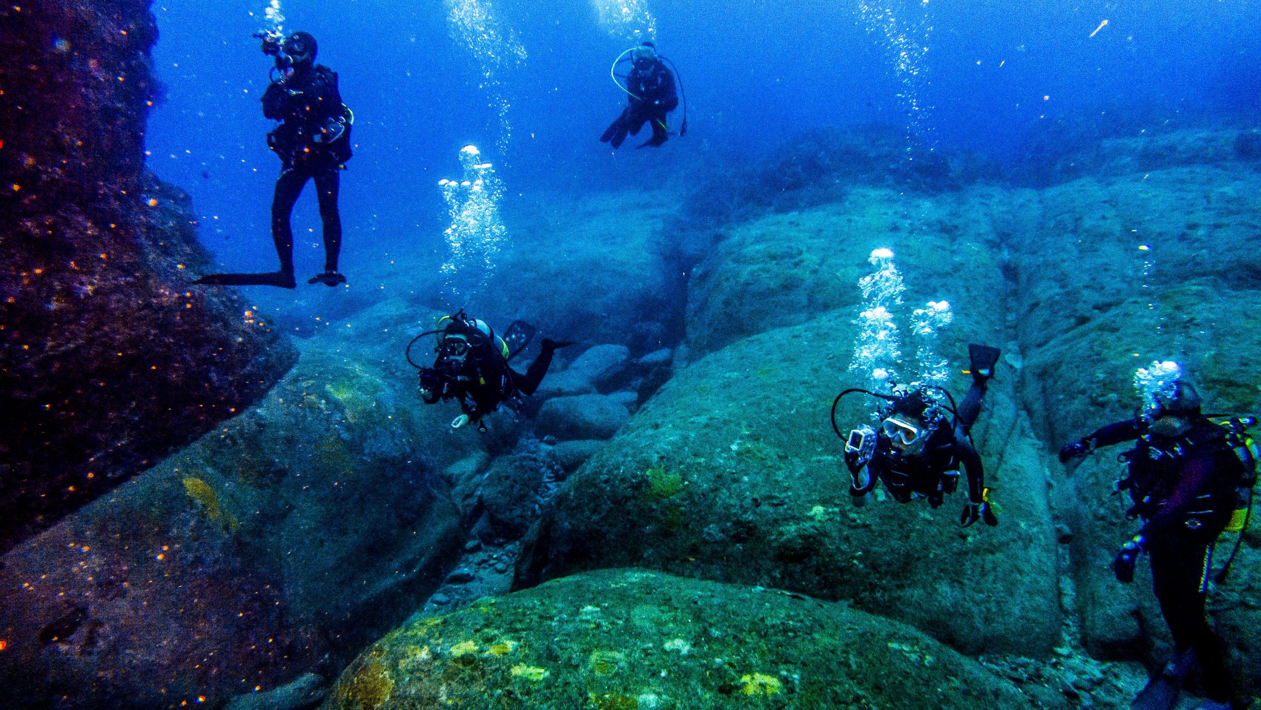 Le «Atlantis» du Japon, une mystérieuse pyramide de 90 pieds sous l'eau, laisse des experts déconcertés