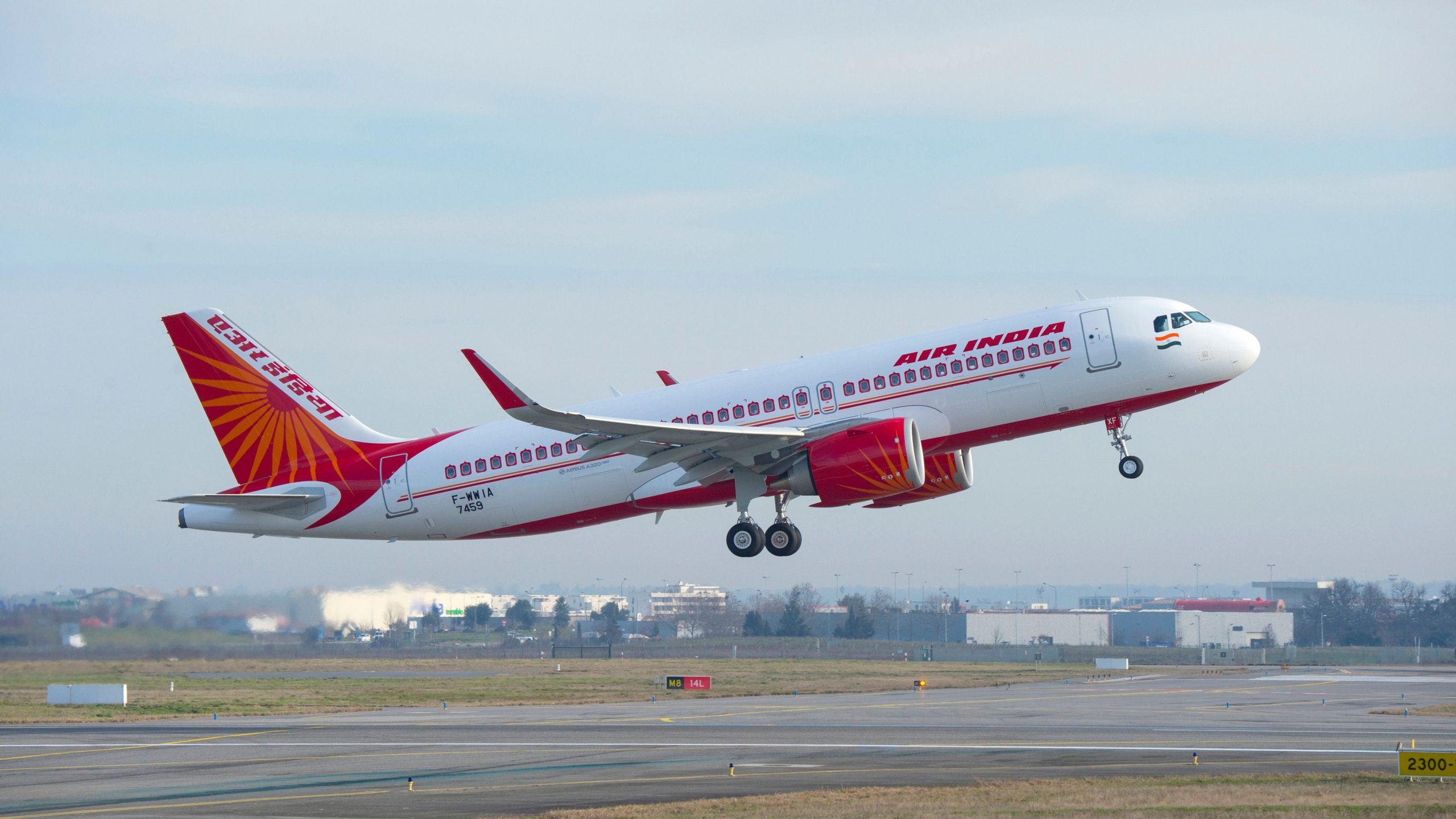 Secondo quanto riferito, Air India ha volato 3 aeromobili Airbus nonostante i controlli di sicurezza obbligatori in ritardo