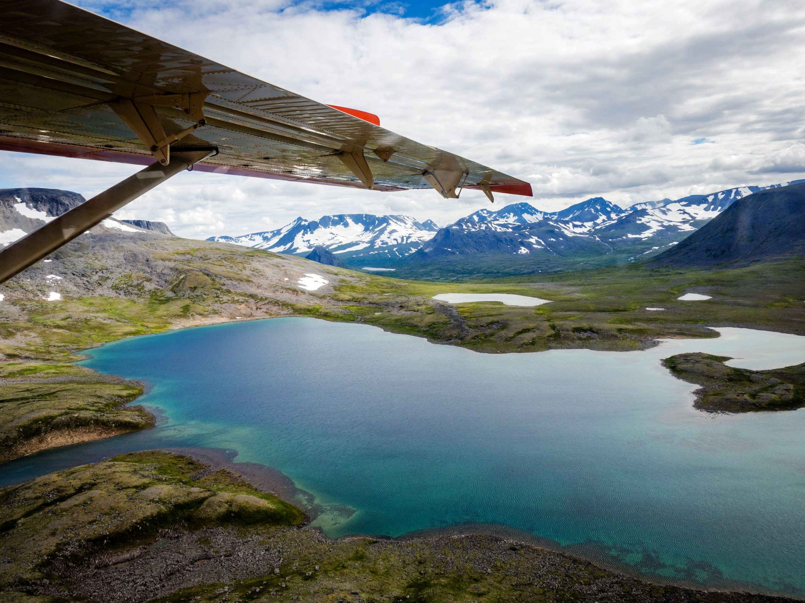 L'avion s'écrase dans le parc national américain à proximité de la zone emblématique de la vision des ours pour les visiteurs