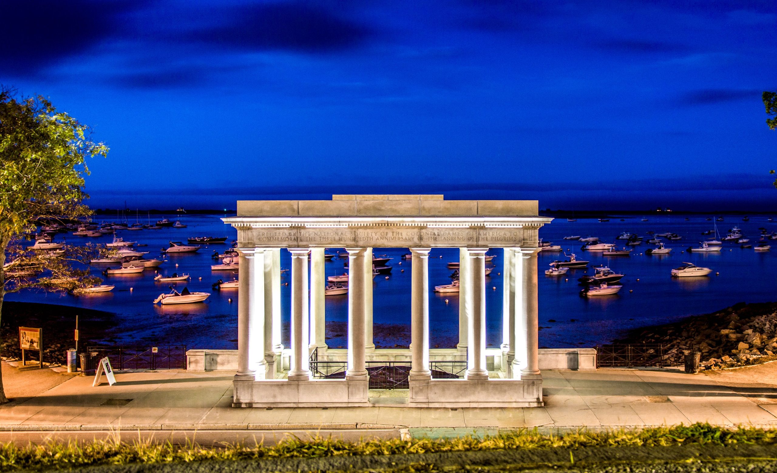 La trampa turística más "sobrevalorada" de Estados Unidos recibe críticas terribles, pero deberías ir absolutamente