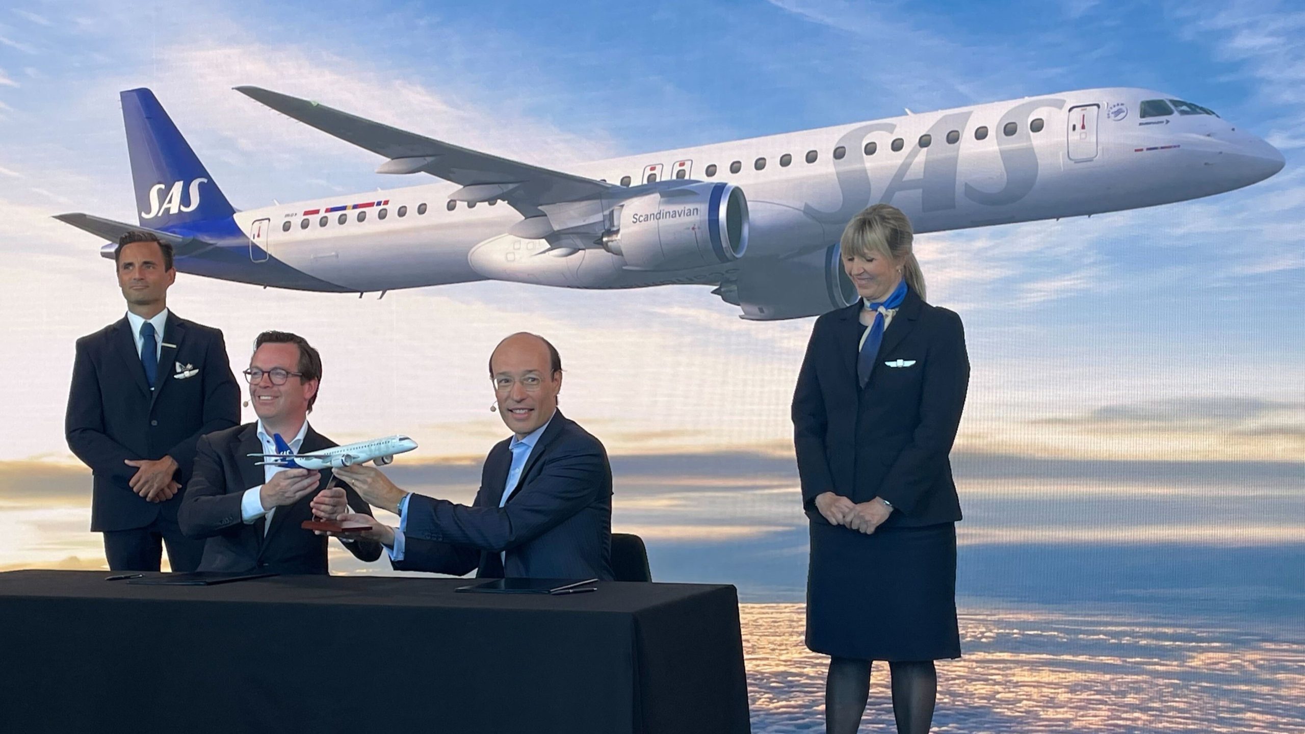 SAS passe la commande ferme pour 45 Embraer E195-E2S