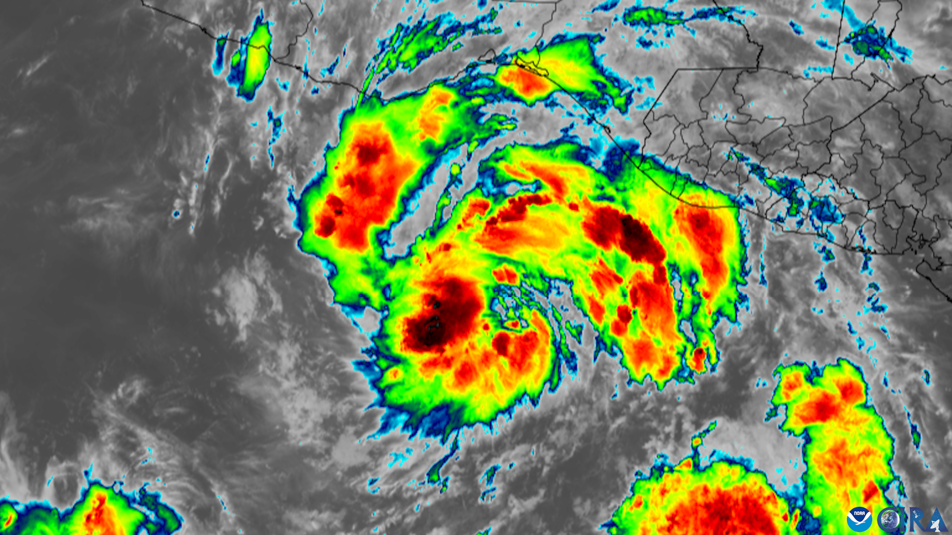 Comment les voyageurs et les habitants réagissent à mesure que Erick s'approche du Mexique