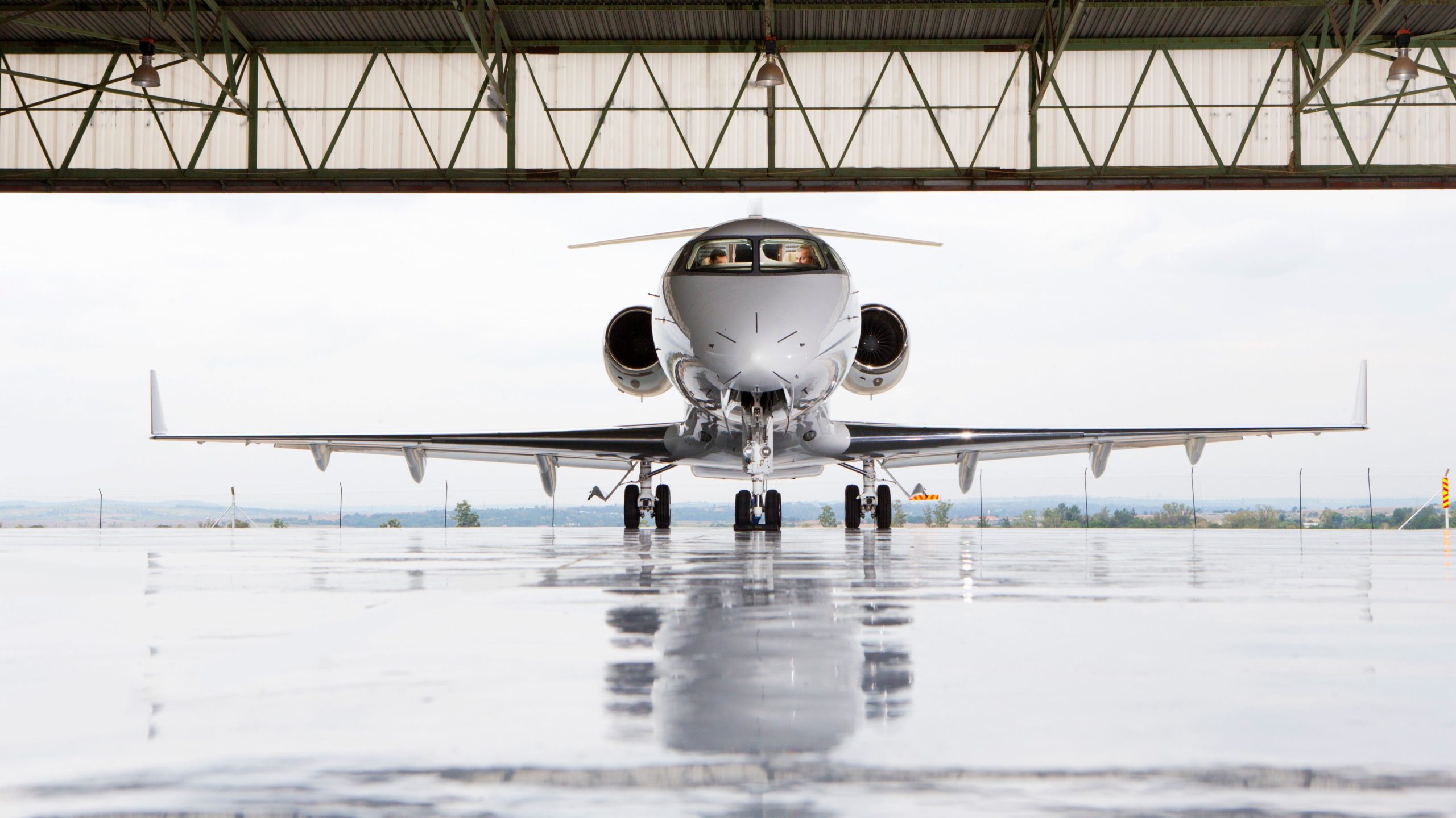 COMUTEAUR &amp; EMBRAER établissez un accord MRO dans une nouvelle installation à Dallas / Fort Worth