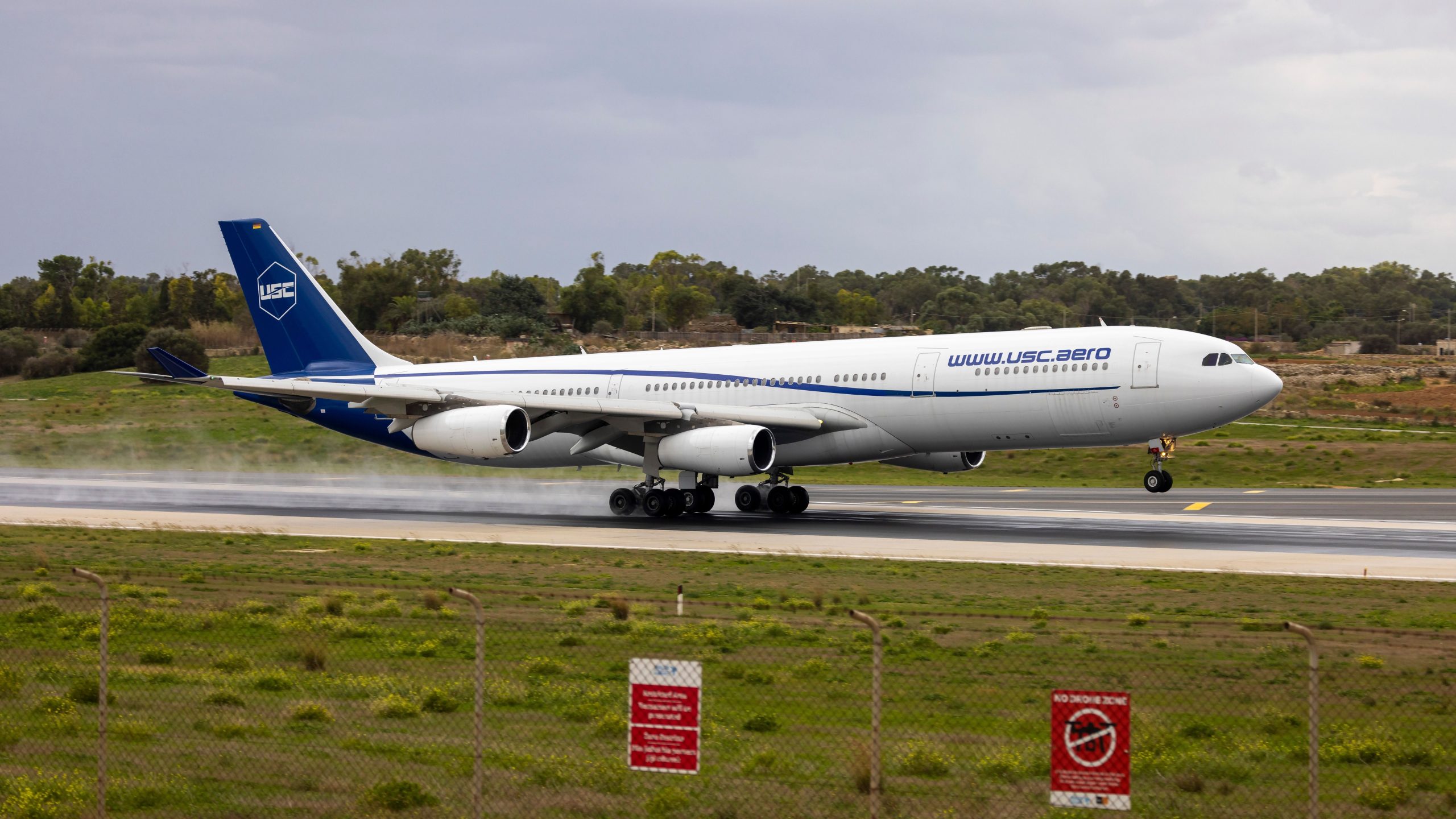 Esta companhia aérea iniciará voos Airbus A340-300 com avião de 20 anos