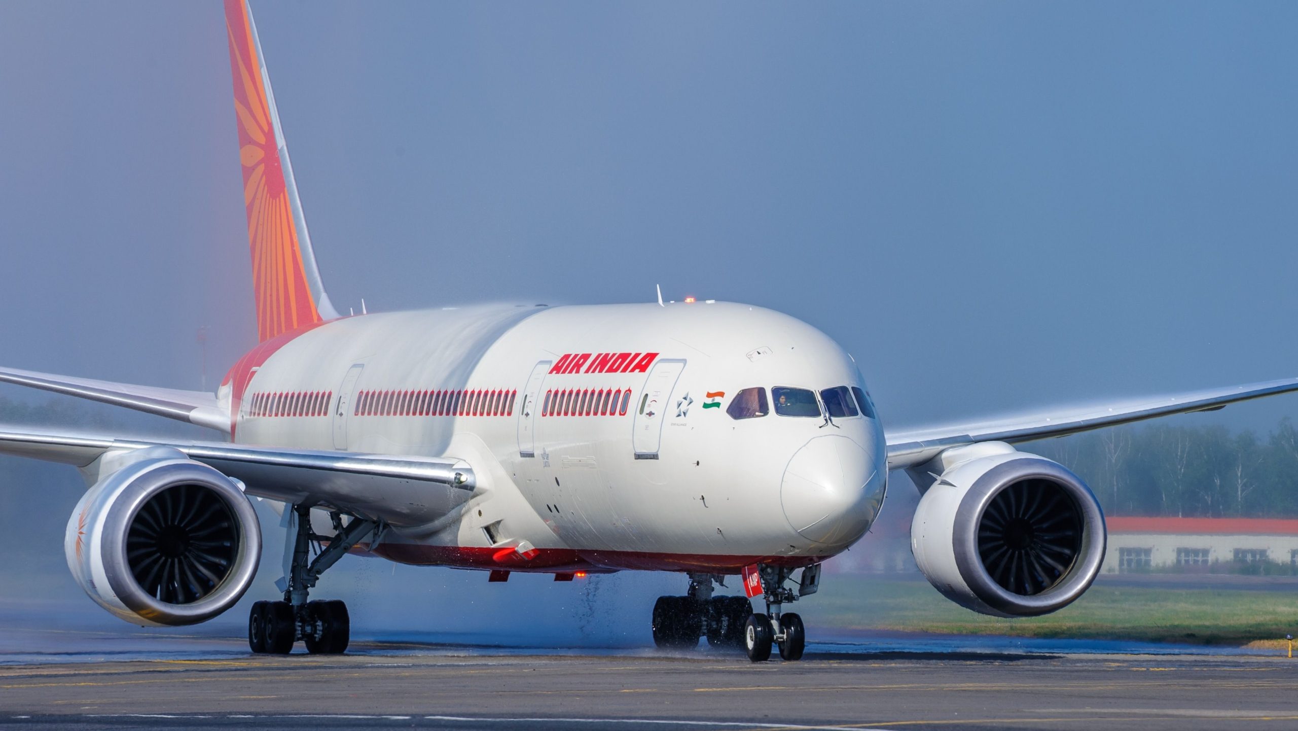 Inspecciones de seguridad de orden de India y Japón en flotas Boeing 787 después de un trágico accidente