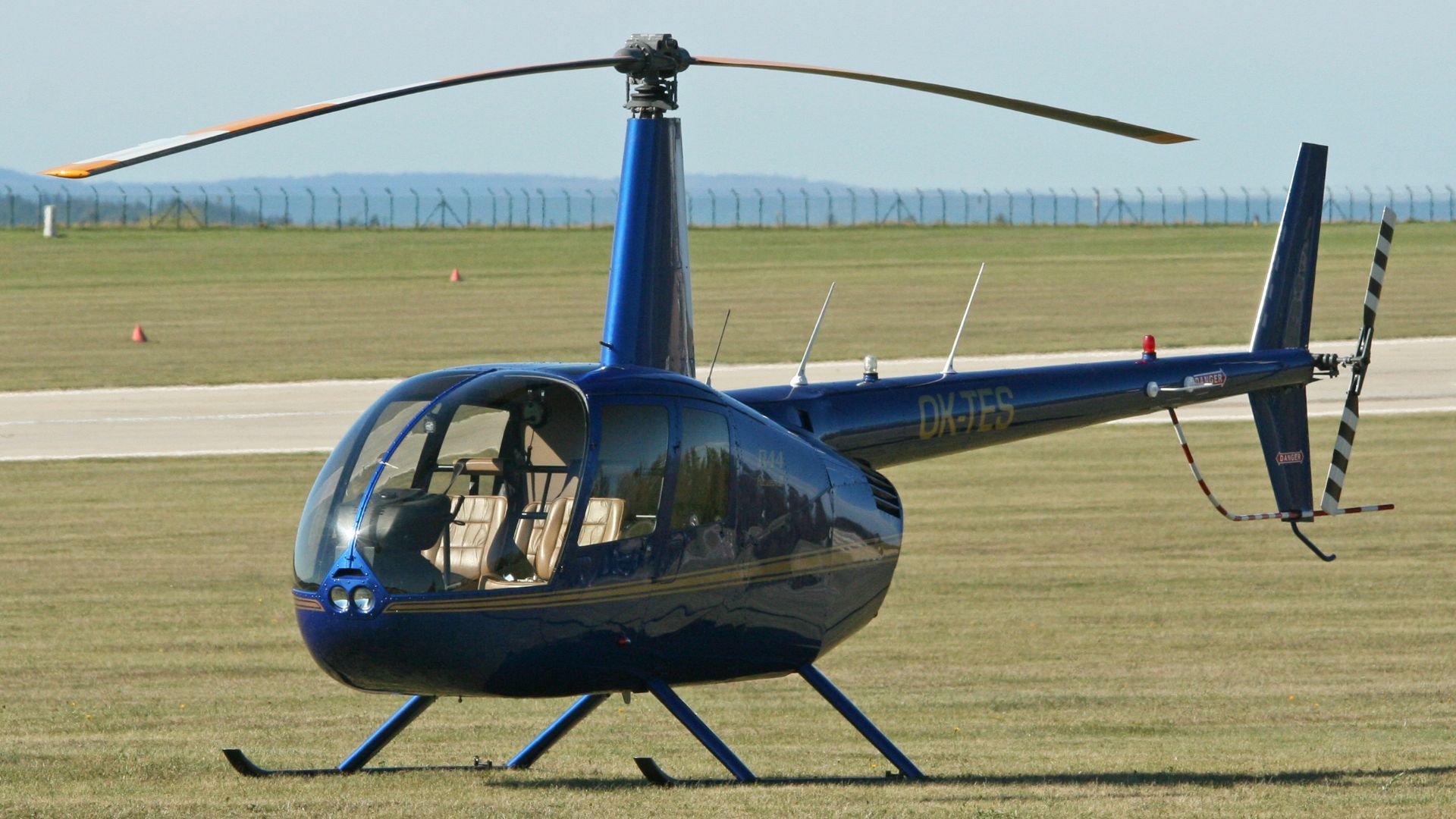 Les enquêteurs ont expédié après que le crash de l'hélicoptère britannique atterrit 1 à l'hôpital