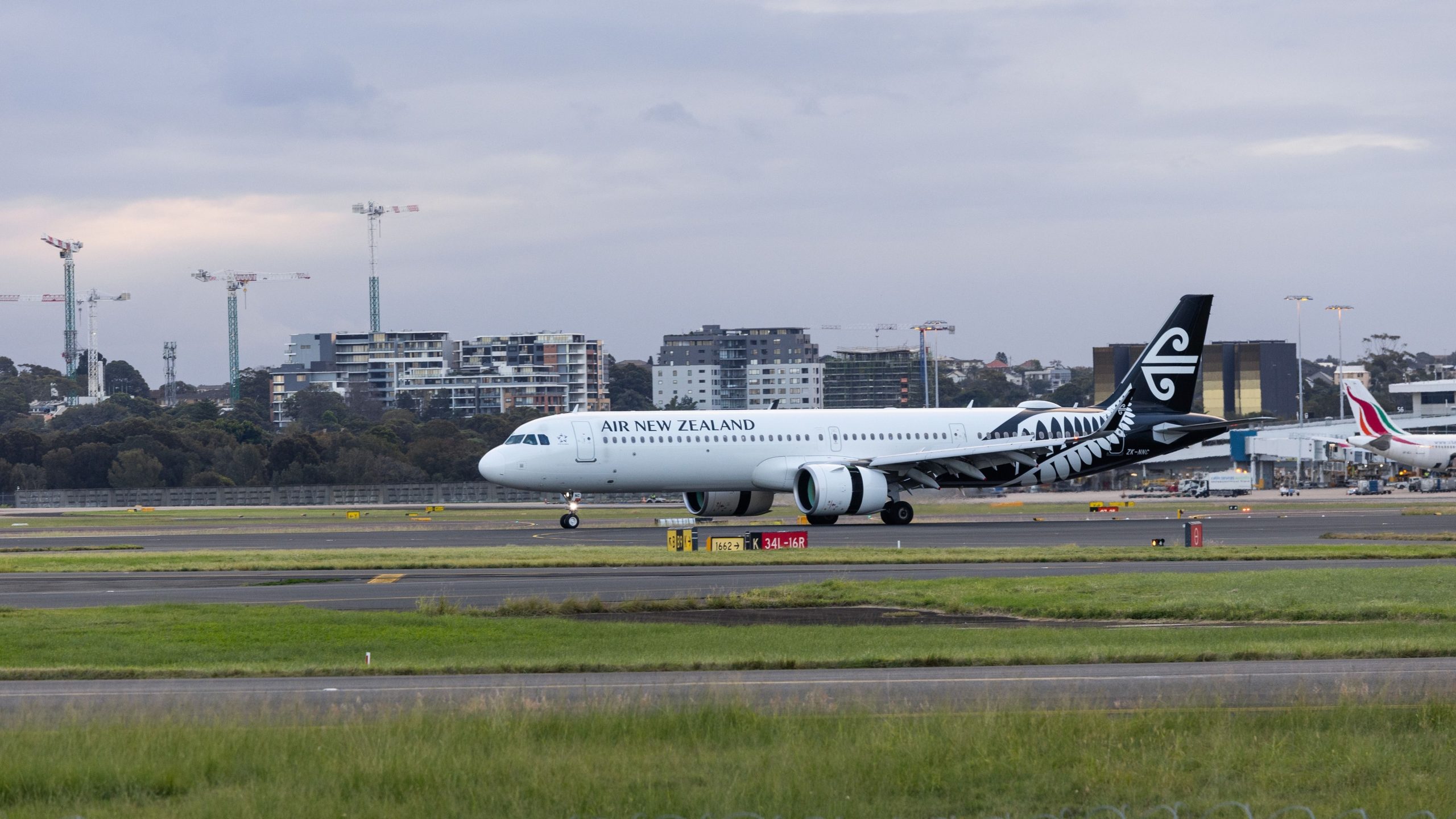 Vol de 13 000 miles et 24+ heures: Pourquoi cet Airbus A321neo vole d'Europe vers la Nouvelle-Zélande via les États-Unis
