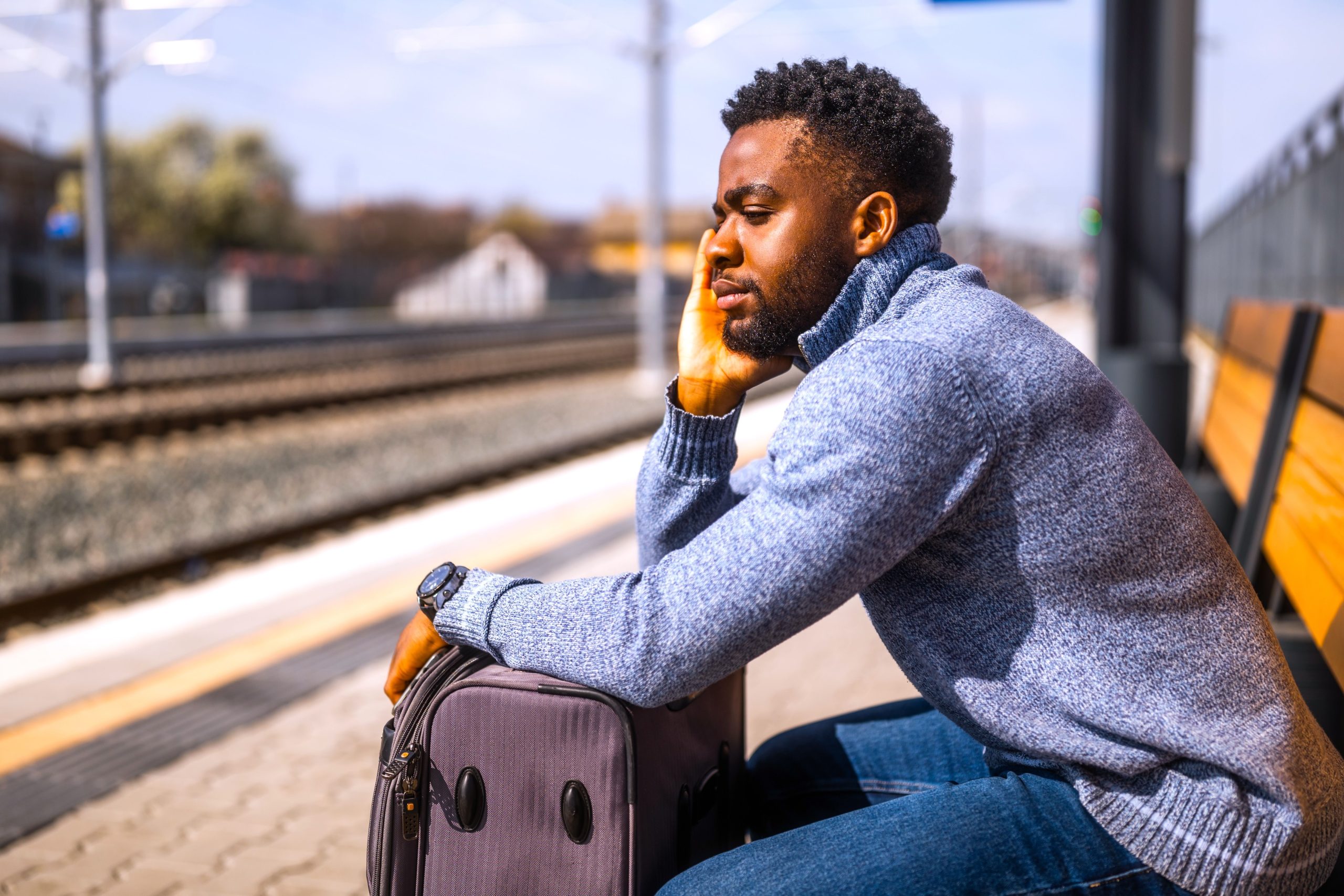 Pas de clé, pas de chambre, pas de remboursement: Furious Traveler obligé de dormir dehors après réserver.com Blunder