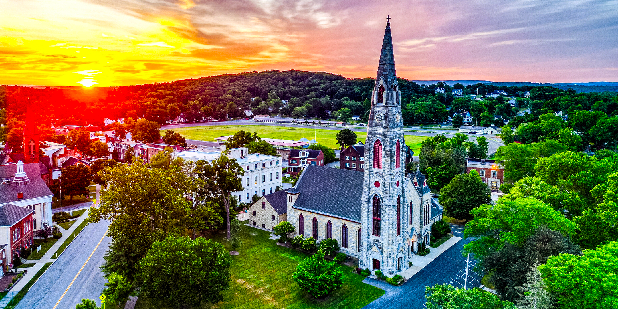 Subestimado, mas vale a pena visitar em 2025: emocionante vizinho de cidade pequena de Nova York