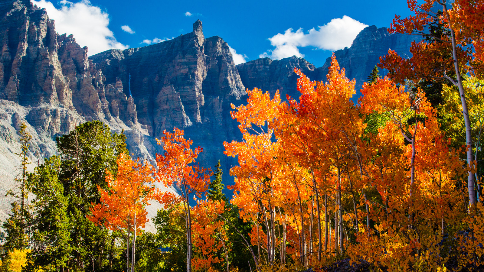 Todos hablan de Yosemite, pero una gran cuenca puede ser la joya subestimada