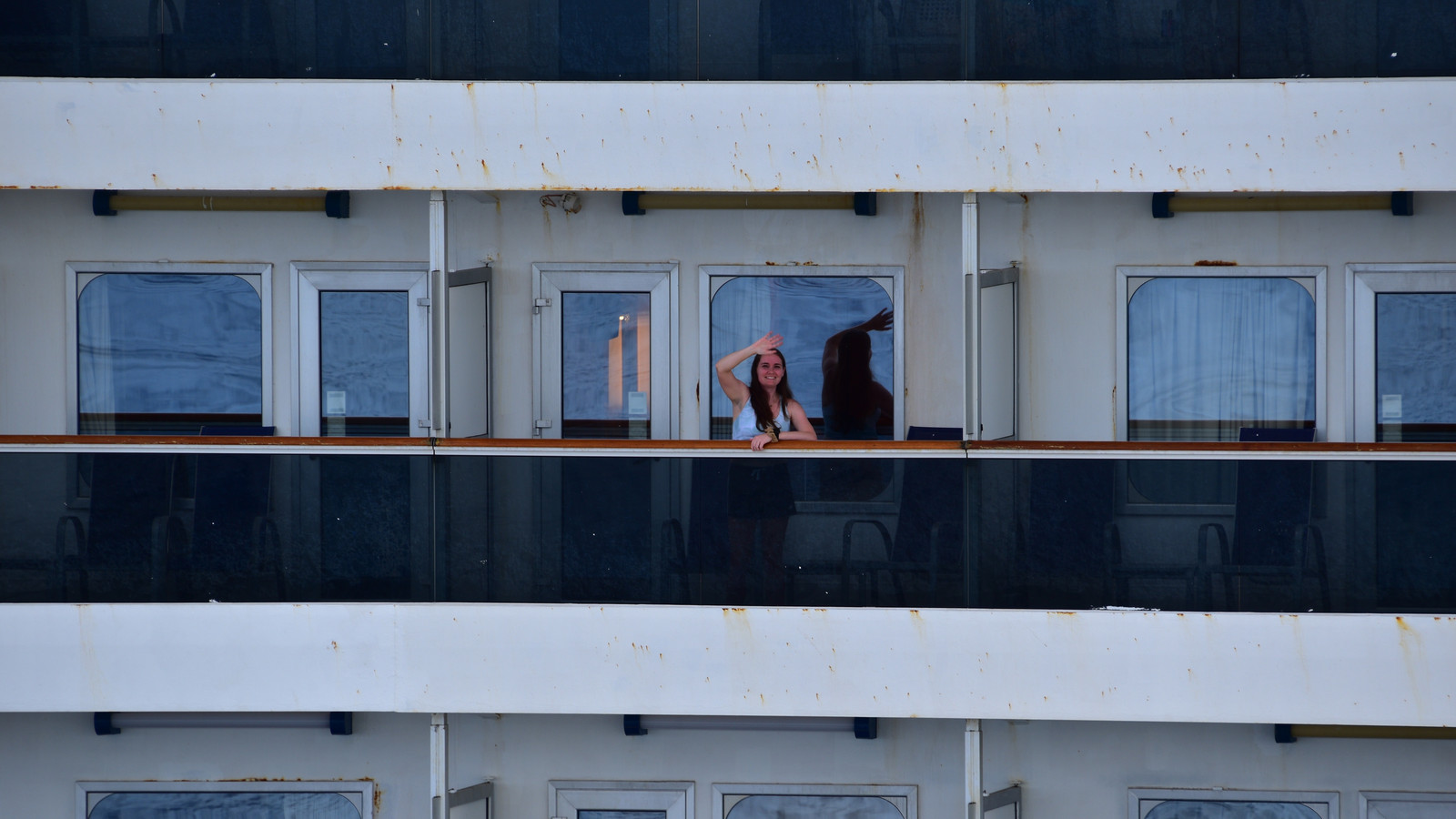 Une passagère américaine disparue de Carnival Cruise Line est enfin retrouvée après qu'une note bizarre ait été repérée dans sa cabine