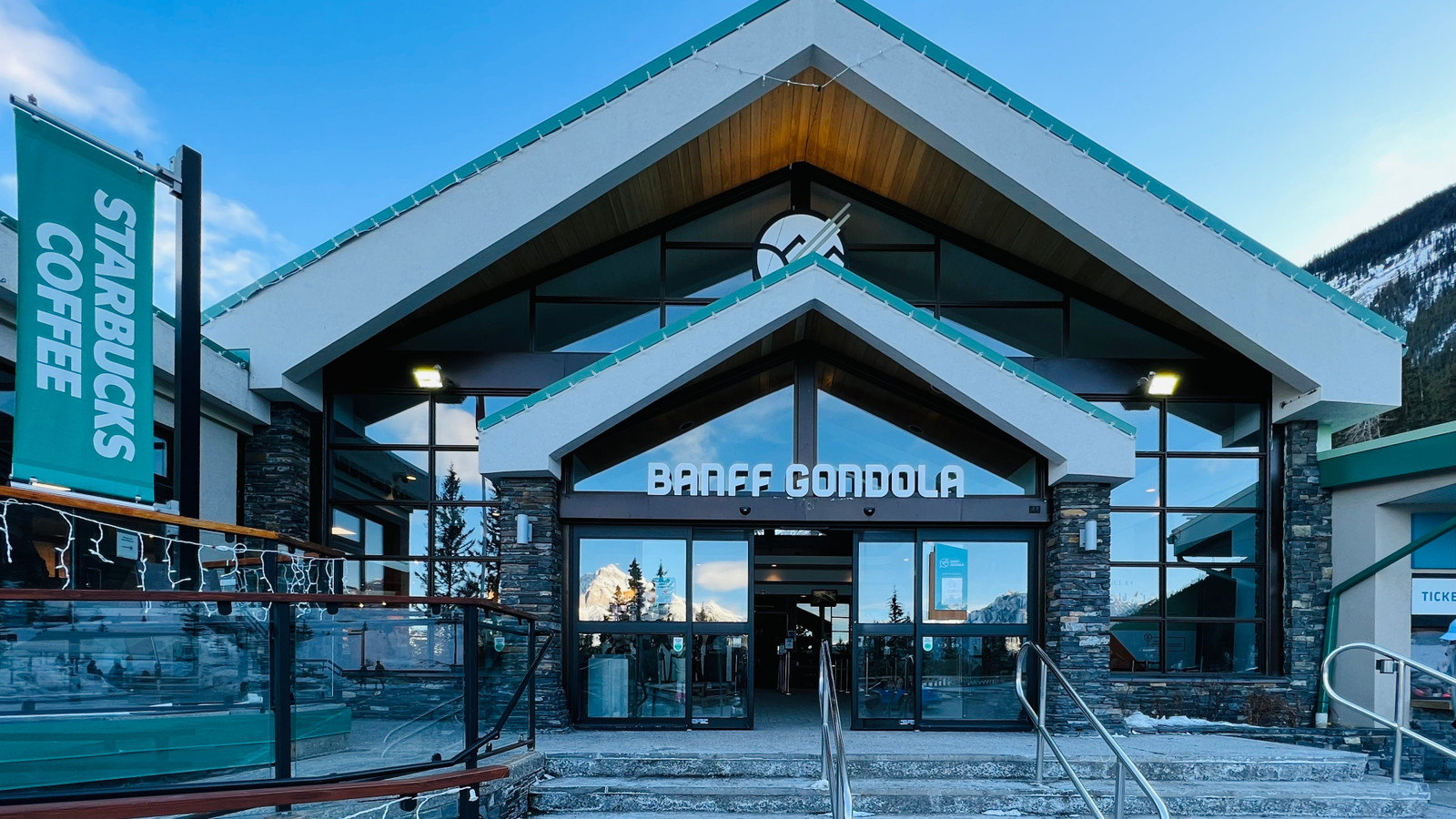 Los visitantes del Parque Nacional de Banff solicitan un impuesto turístico internacional para este tema de verano en curso