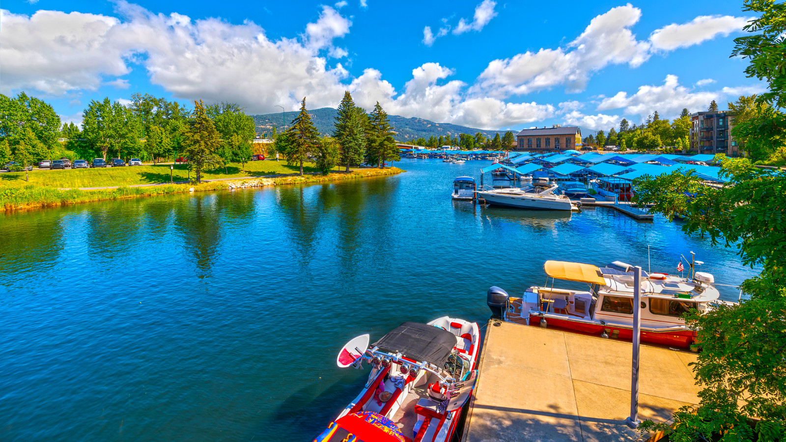 Por que essa cidade descontraída do lago em Idaho deve ser sua fuga do Dia do Trabalho